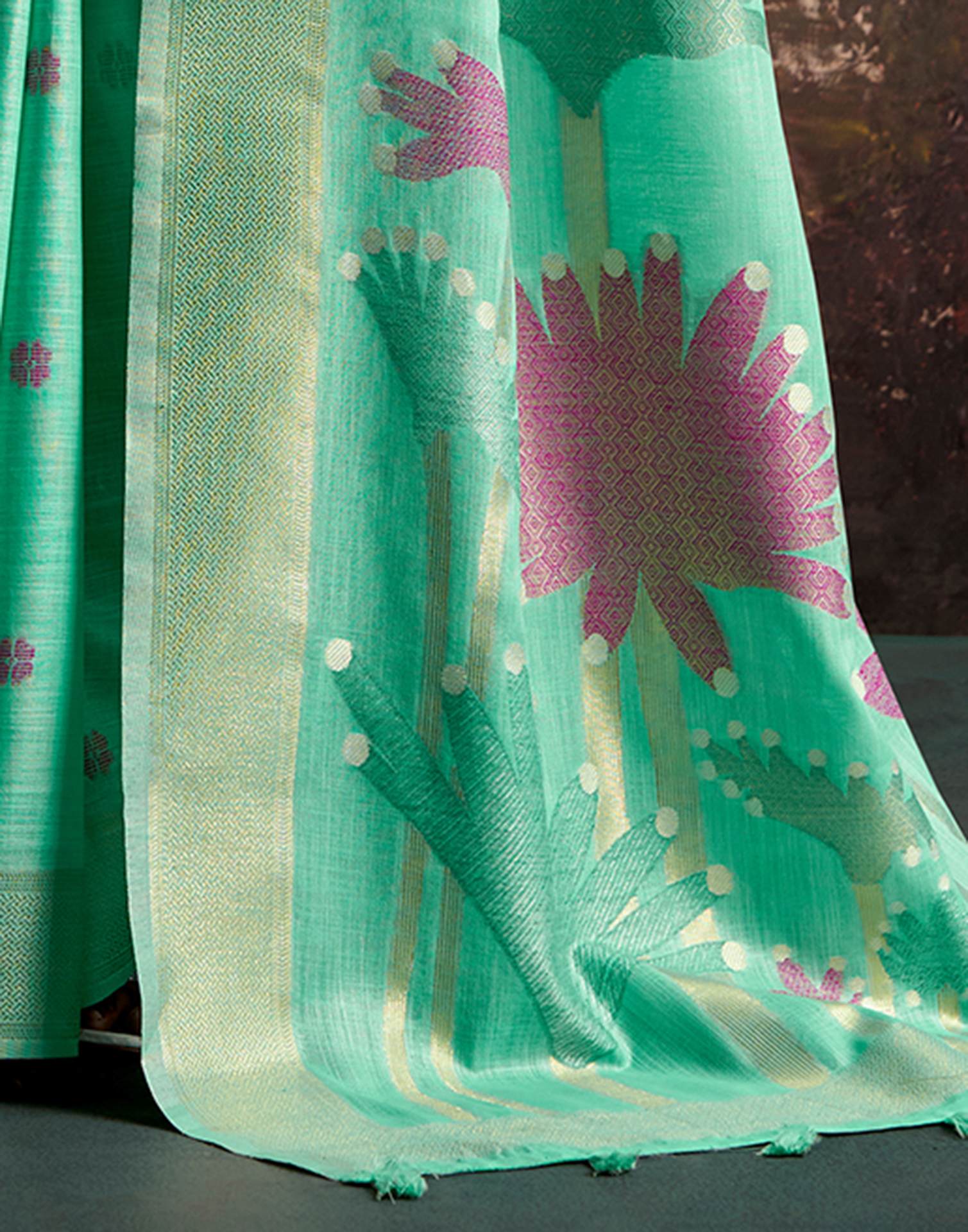 Mint Green Linen Silk Woven Printed Saree - Image 6