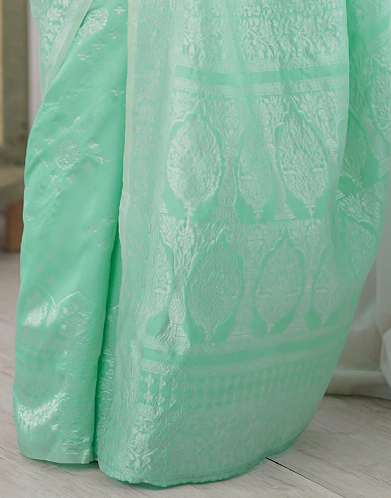 Mint Green Silk Woven Saree - Image 10