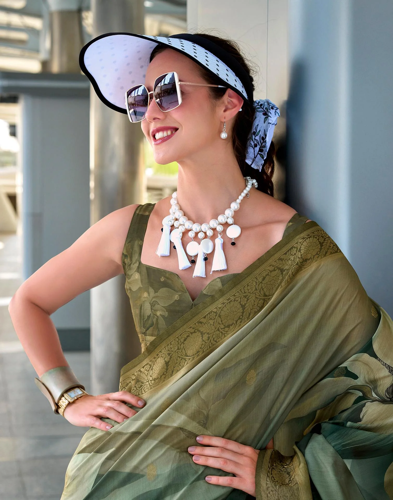 Moss Green Silk Printed Woven Saree - Image 4