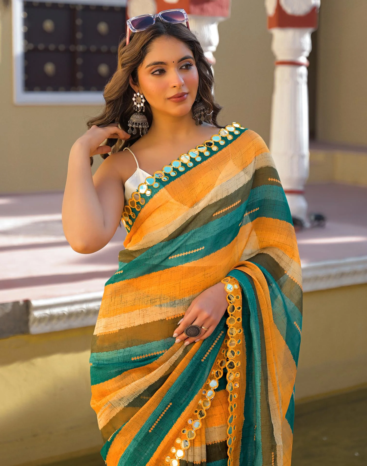 Multicoloured Cotton Linen Printed Saree - Image 2