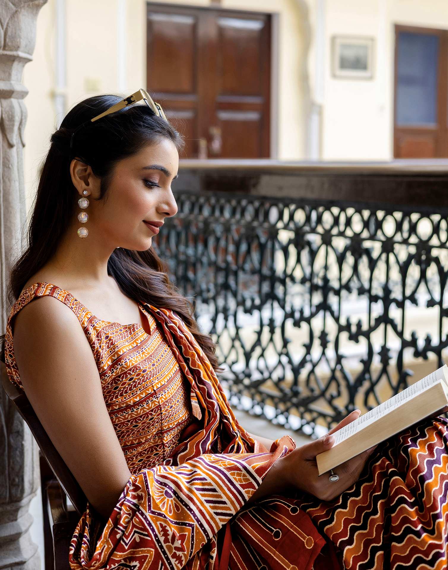 Multicoloured Cotton Printed Saree - Image 4