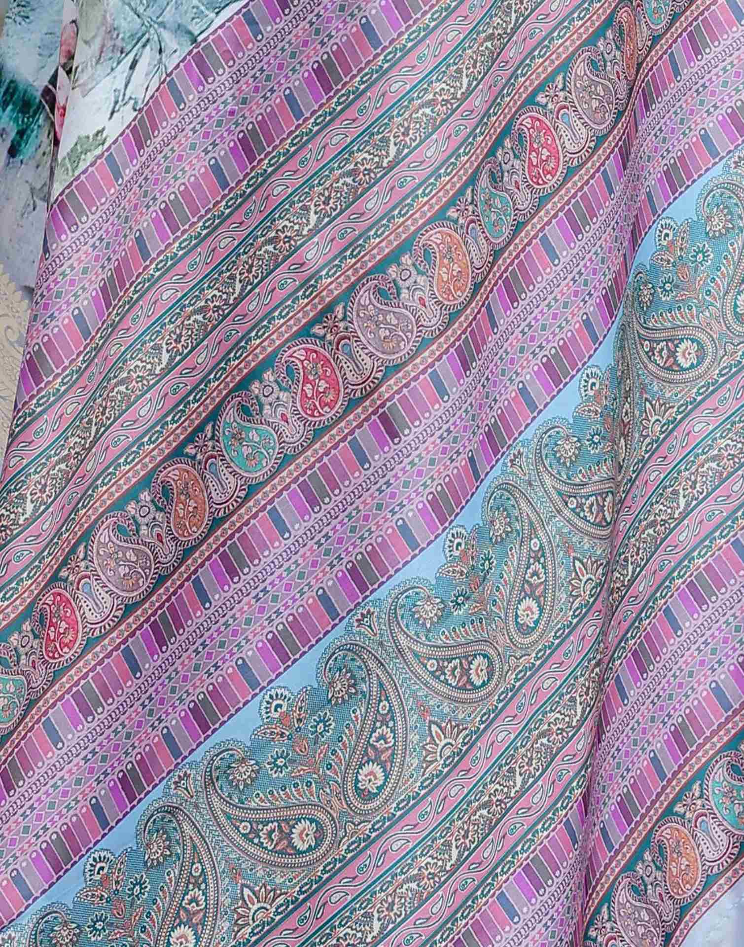 Multicoloured Tussar Silk Printed Saree - Image 7