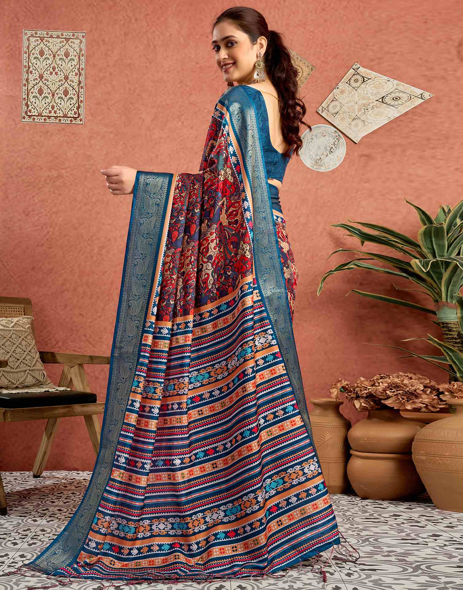 Multicoloured Tussar Silk Printed Saree - Image 6