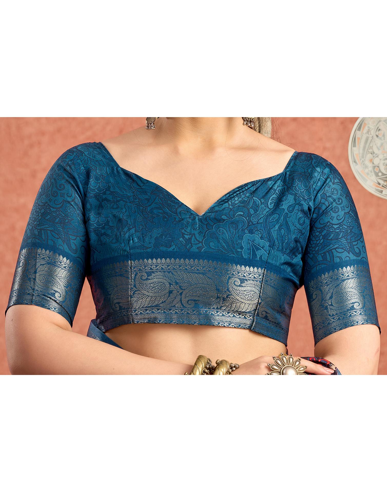 Multicoloured Tussar Silk Printed Saree - Image 7
