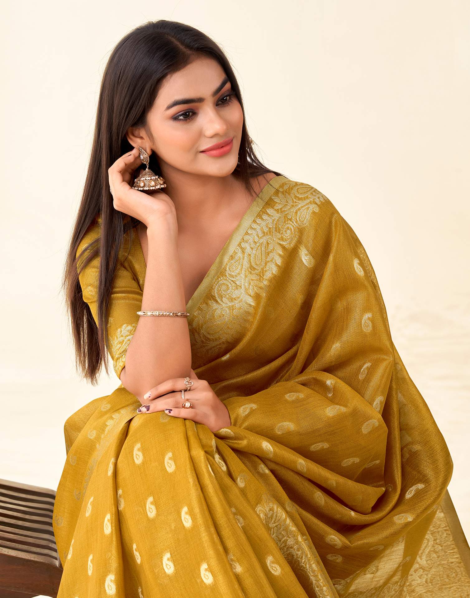 Mustard Yellow Tissue Linen Woven Saree - Image 2