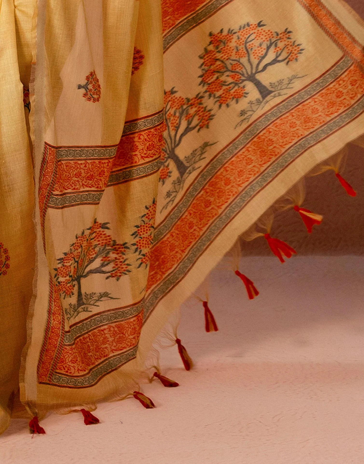 Mustard Yellow Chanderi Cotton Woven Saree - Image 11