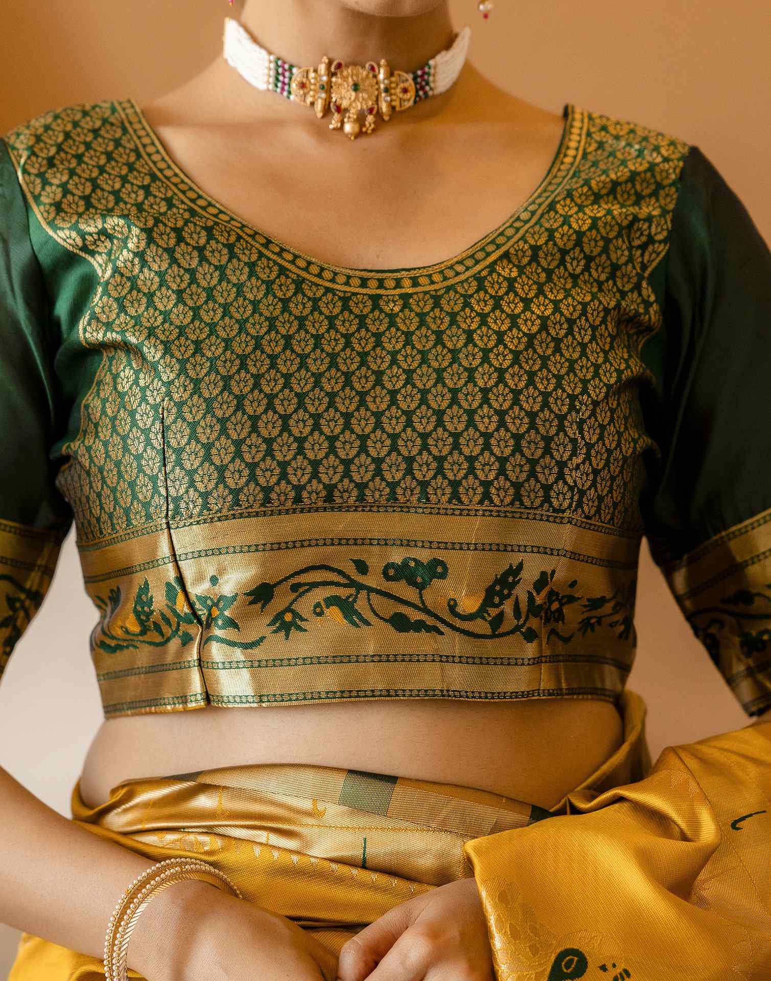 Mustard Yellow Silk Woven Paithani Saree - Image 13