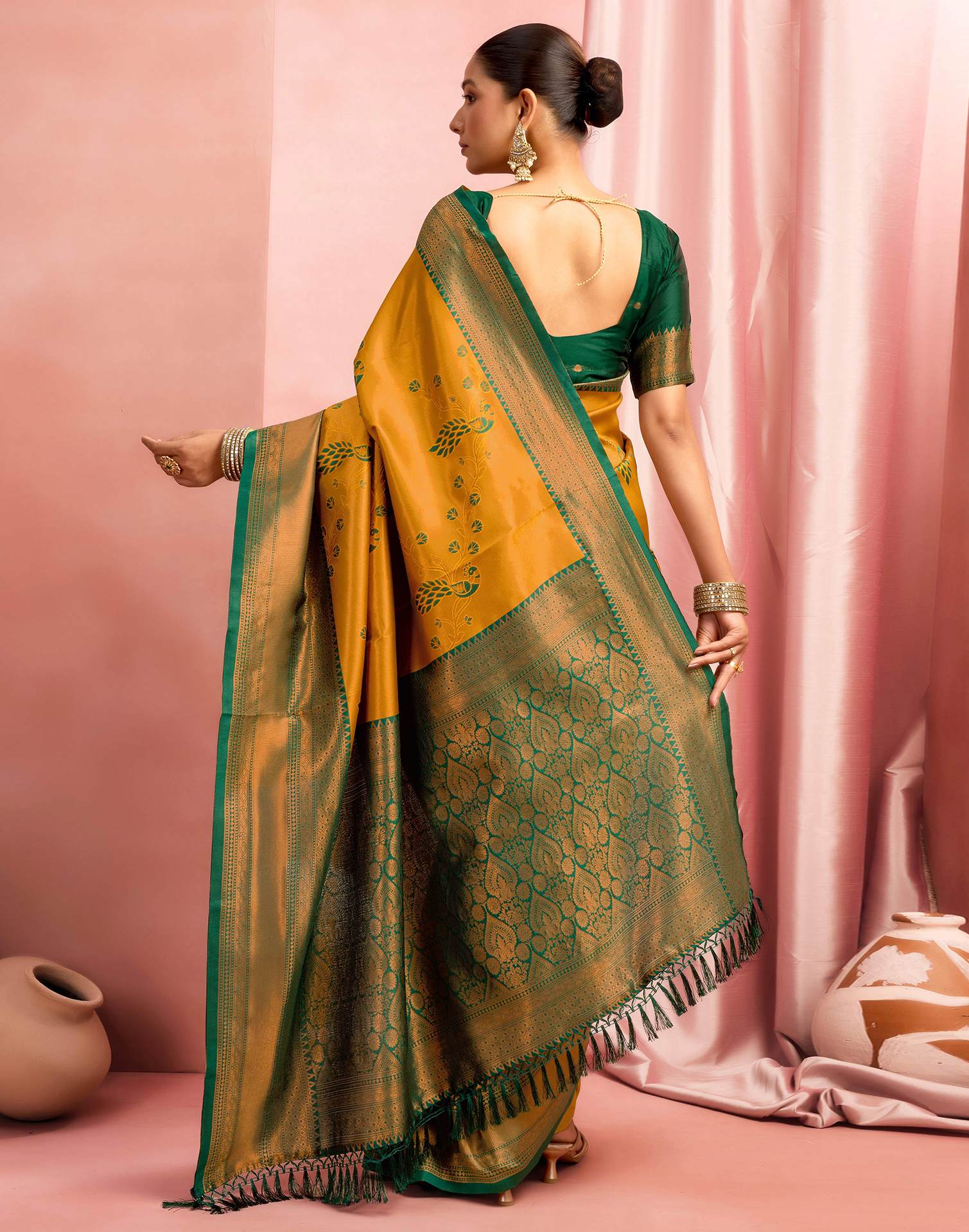 Mustard Yellow Silk Woven Kanjivaram Saree - Image 6