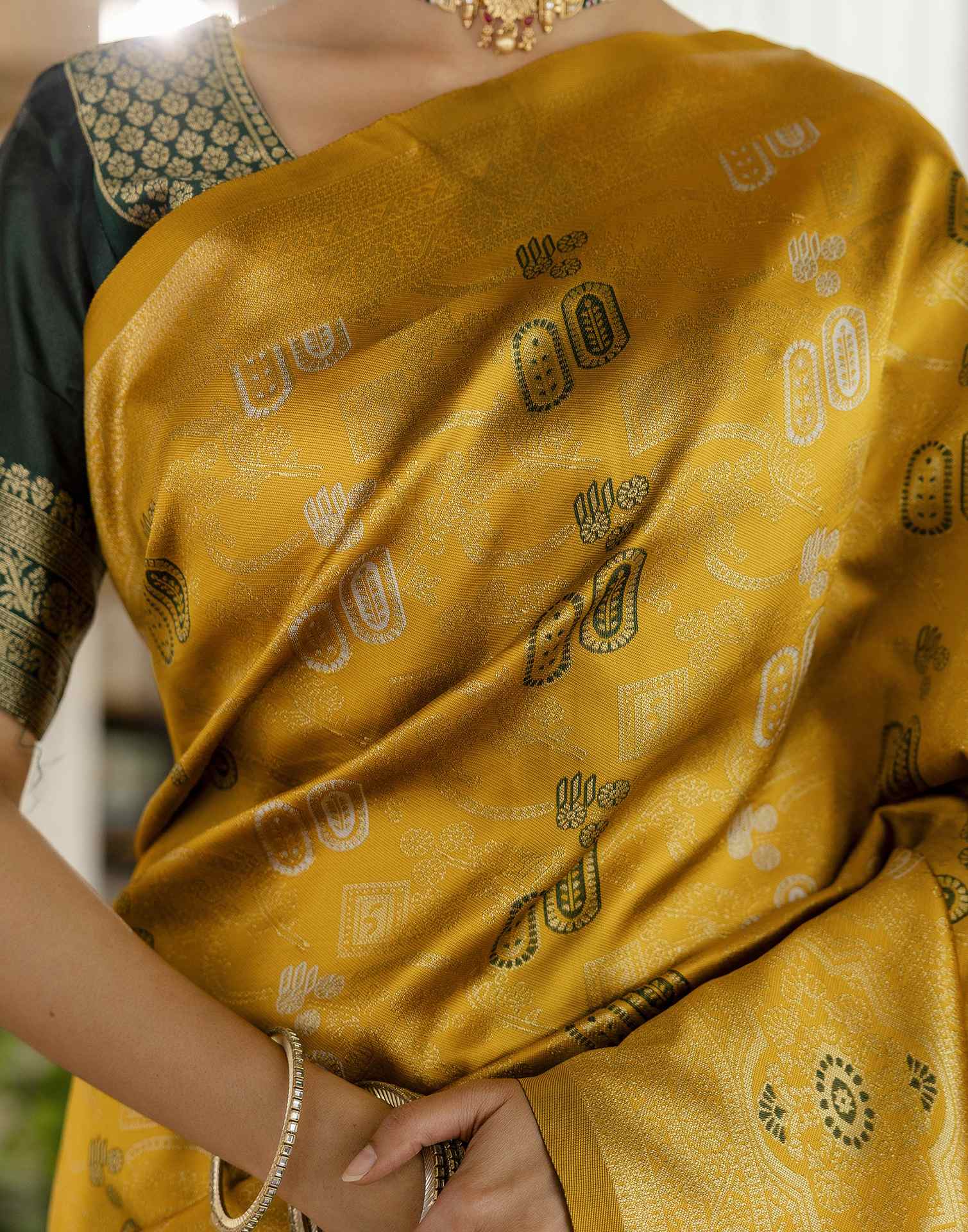 Mustard Yellow Silk Woven Saree - Image 12