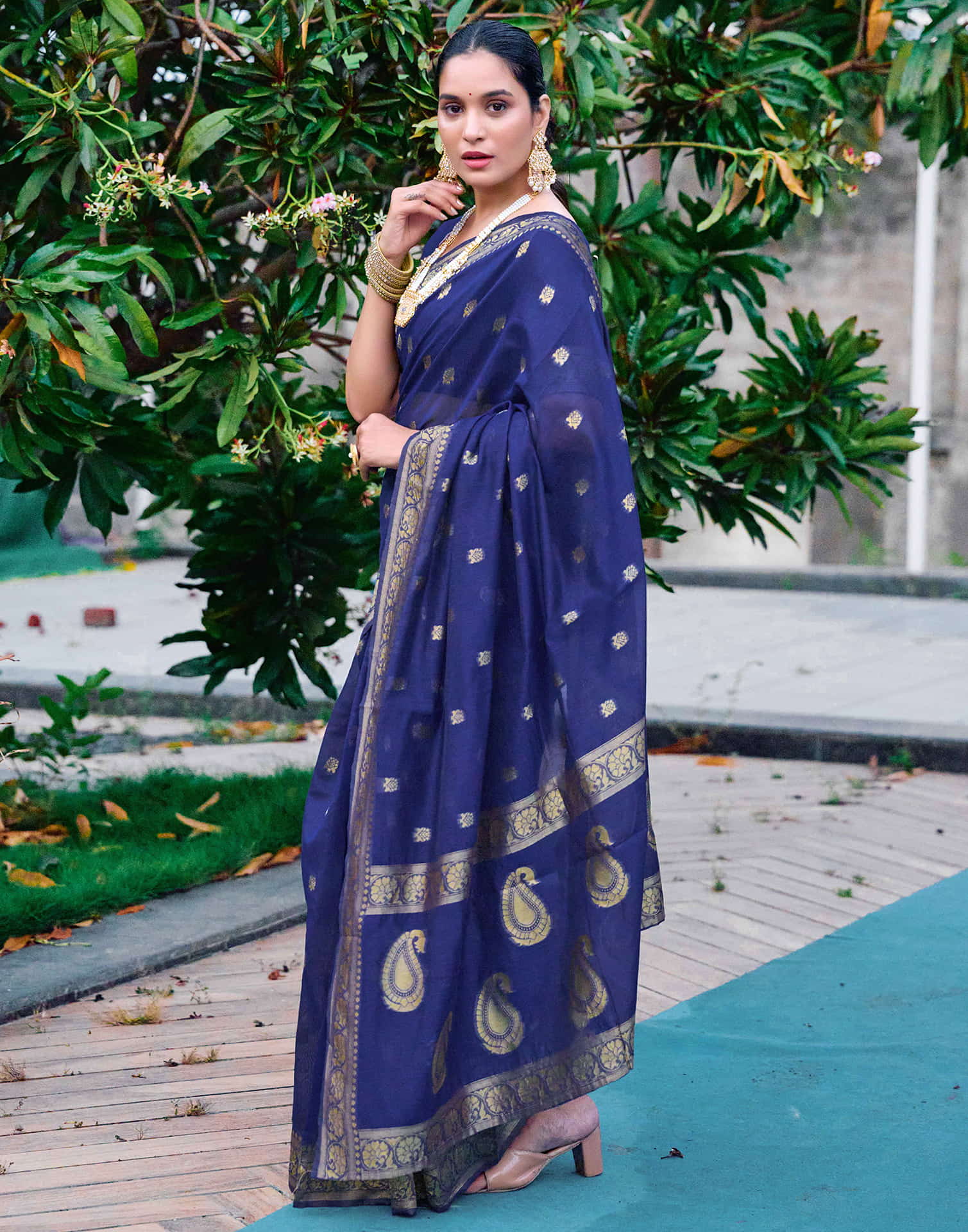 Navy Blue Chanderi Woven Saree - Image 7