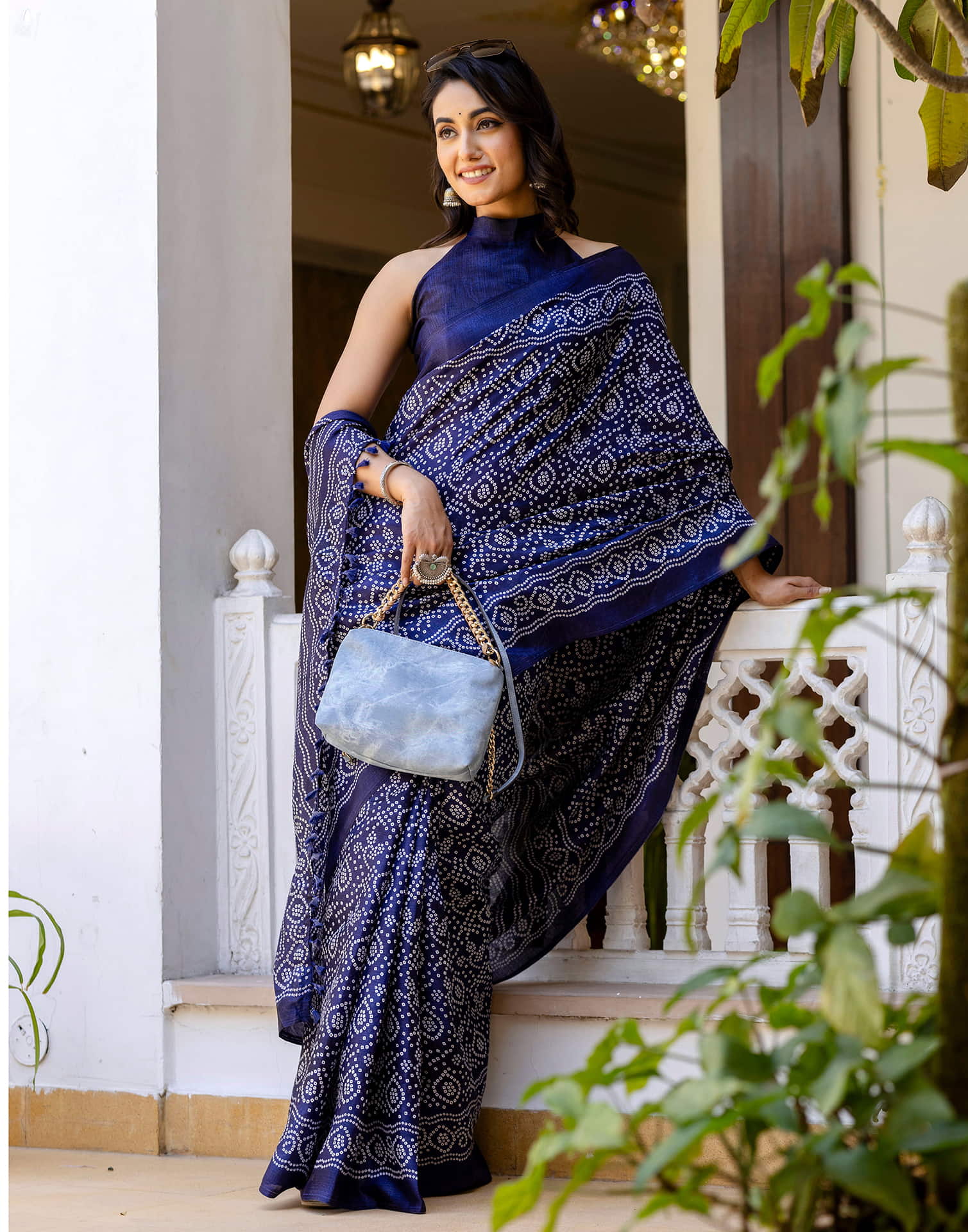 Navy Blue Cotton Blend Bandhani Printed Saree - Image 5
