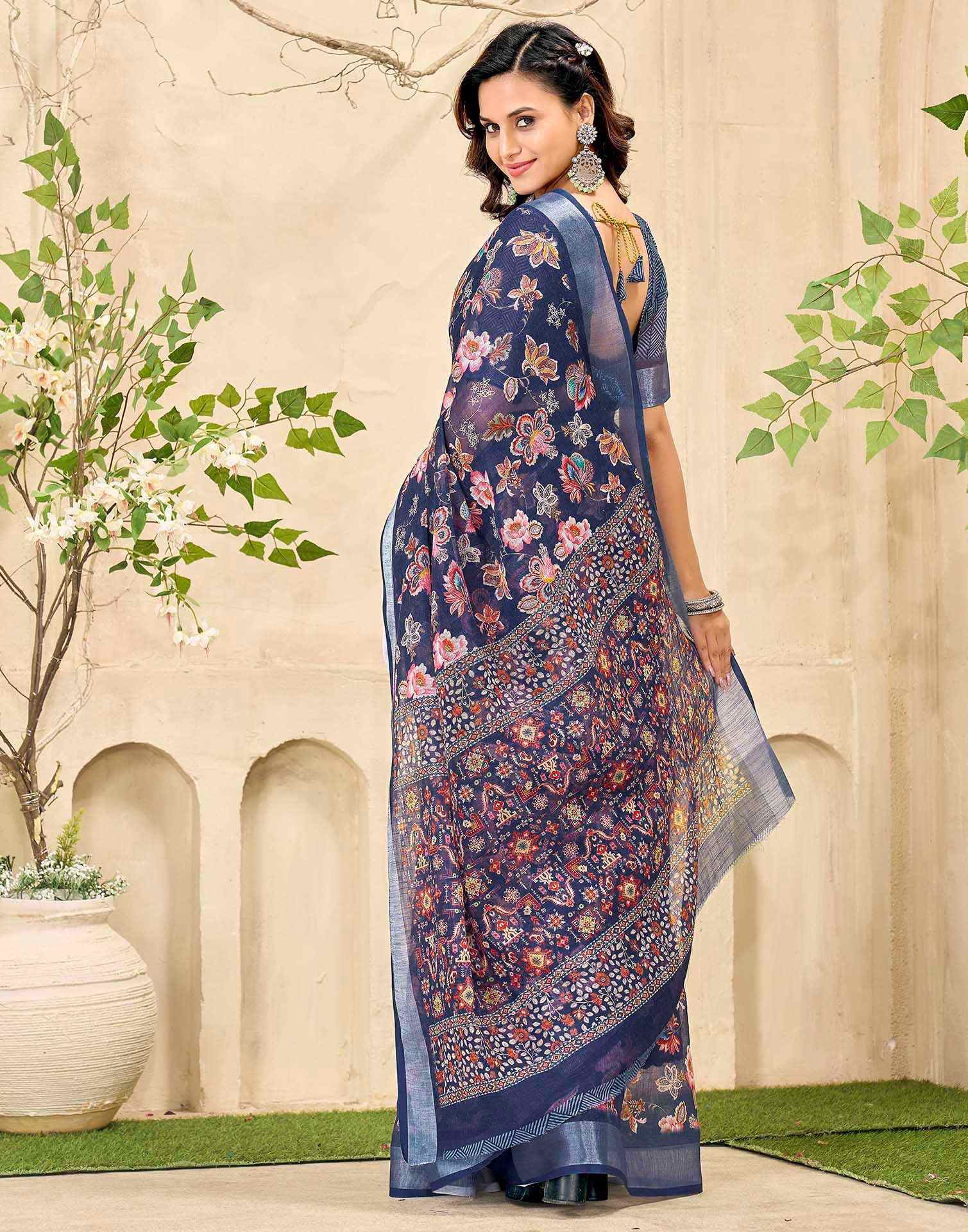 Navy Blue Cotton Floral Printed Saree - Image 6