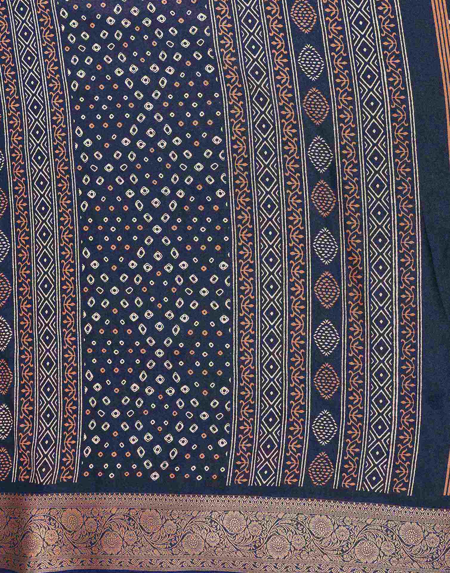 Navy Blue Georgette Bandhani Printed Saree - Image 7