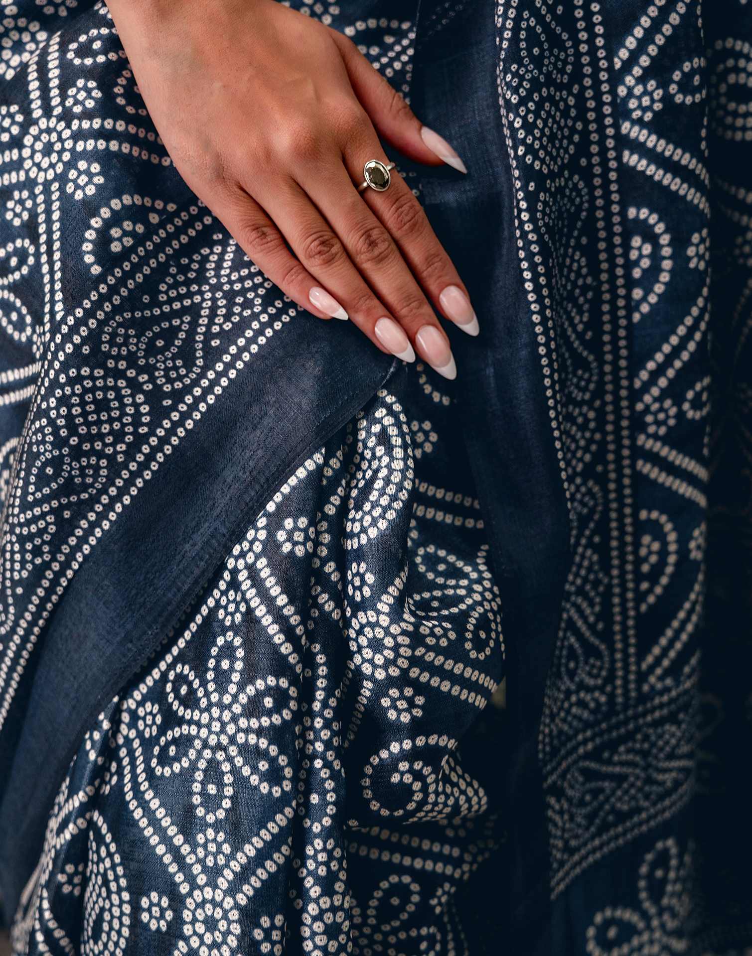 Navy Blue Khadi Bandhani Printed SareeĀ - Image 11