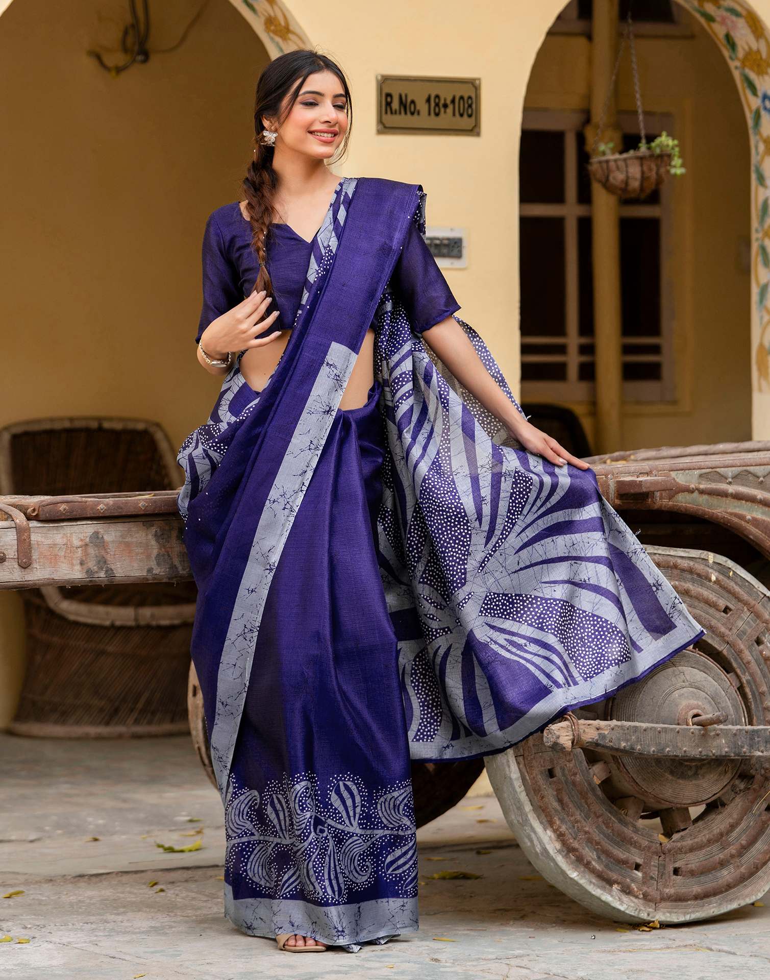 Navy Blue Khadi Printed Saree - Image 8