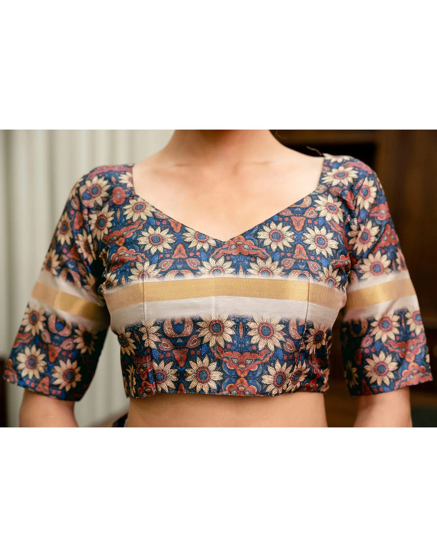 Navy Blue Silk Printed Saree - Image 12