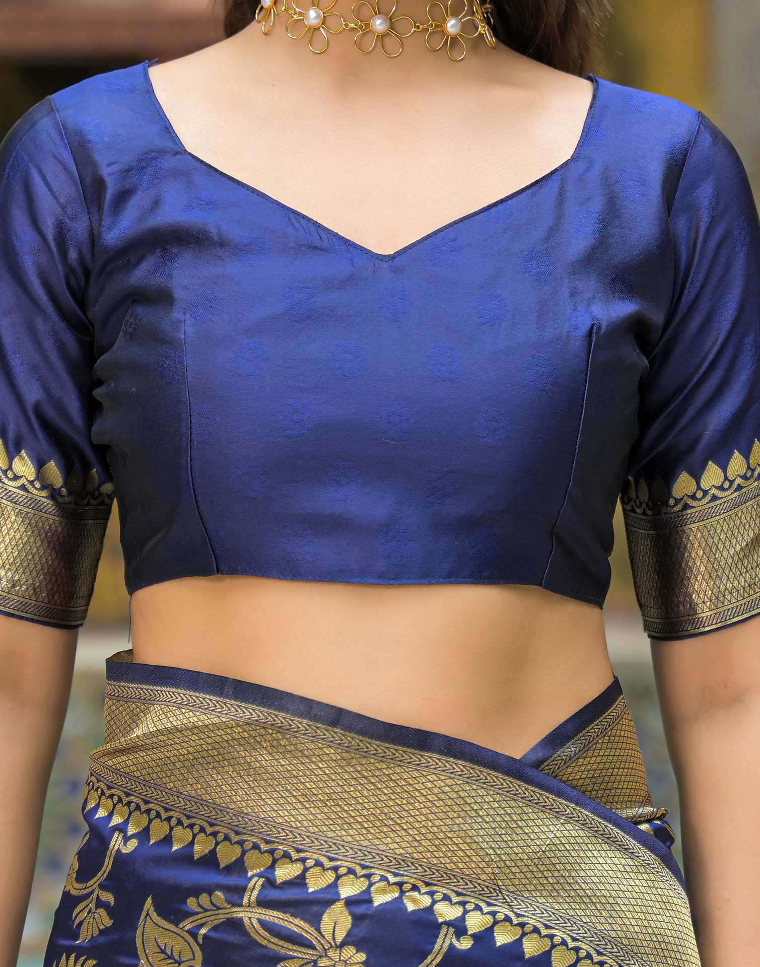 Navy Blue Silk Woven Banarasi Saree - Image 13