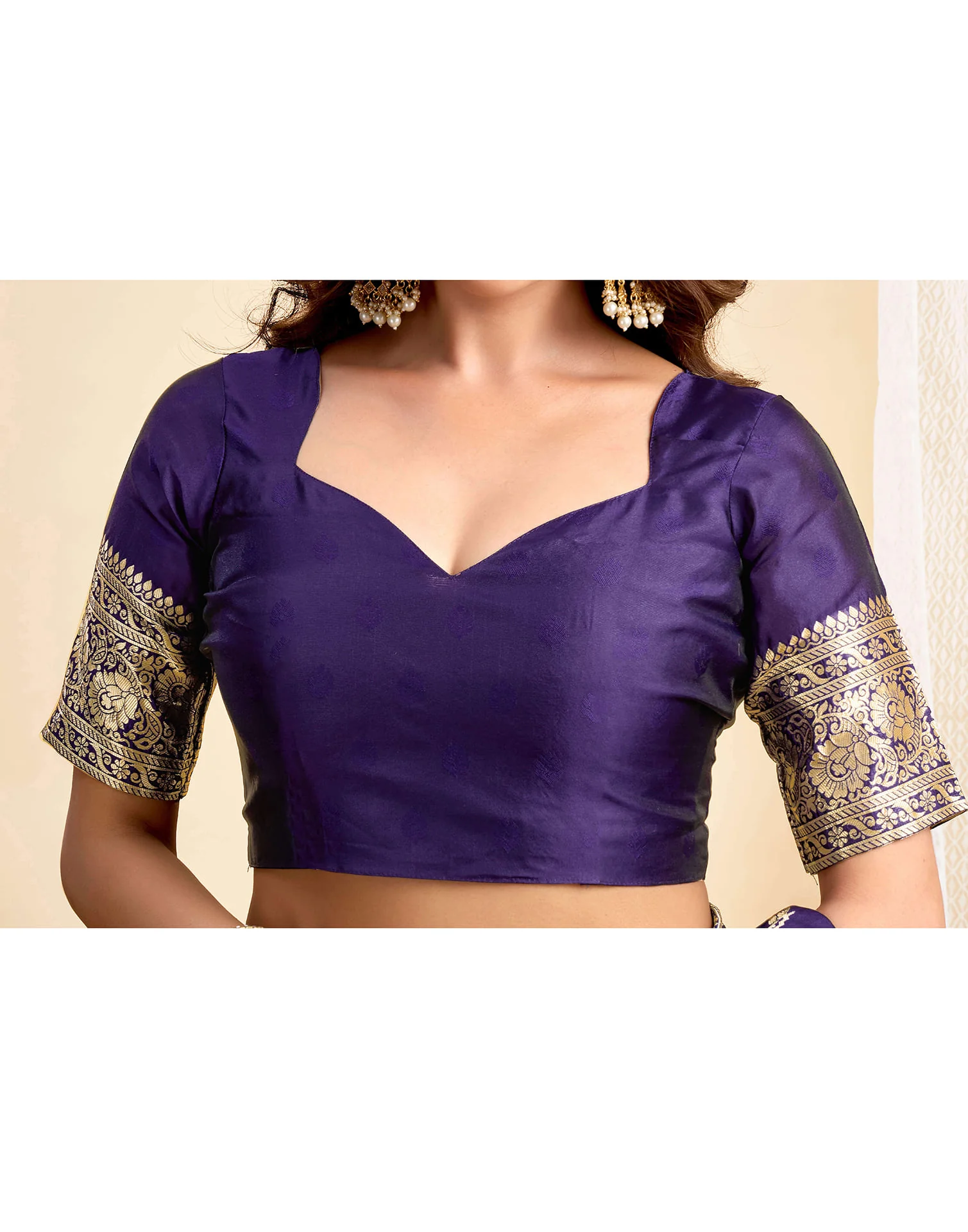Navy Blue Silk Woven Banarasi Saree - Image 7