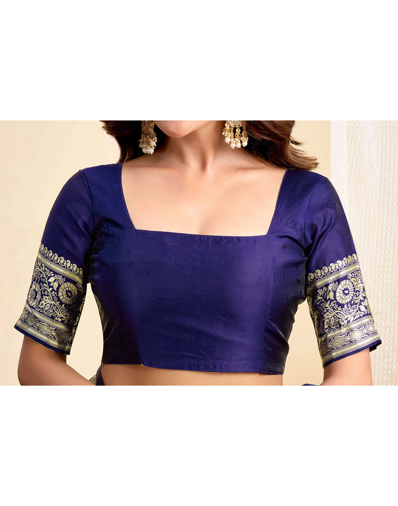 Navy Blue Silk Woven Banarasi Saree - Image 8