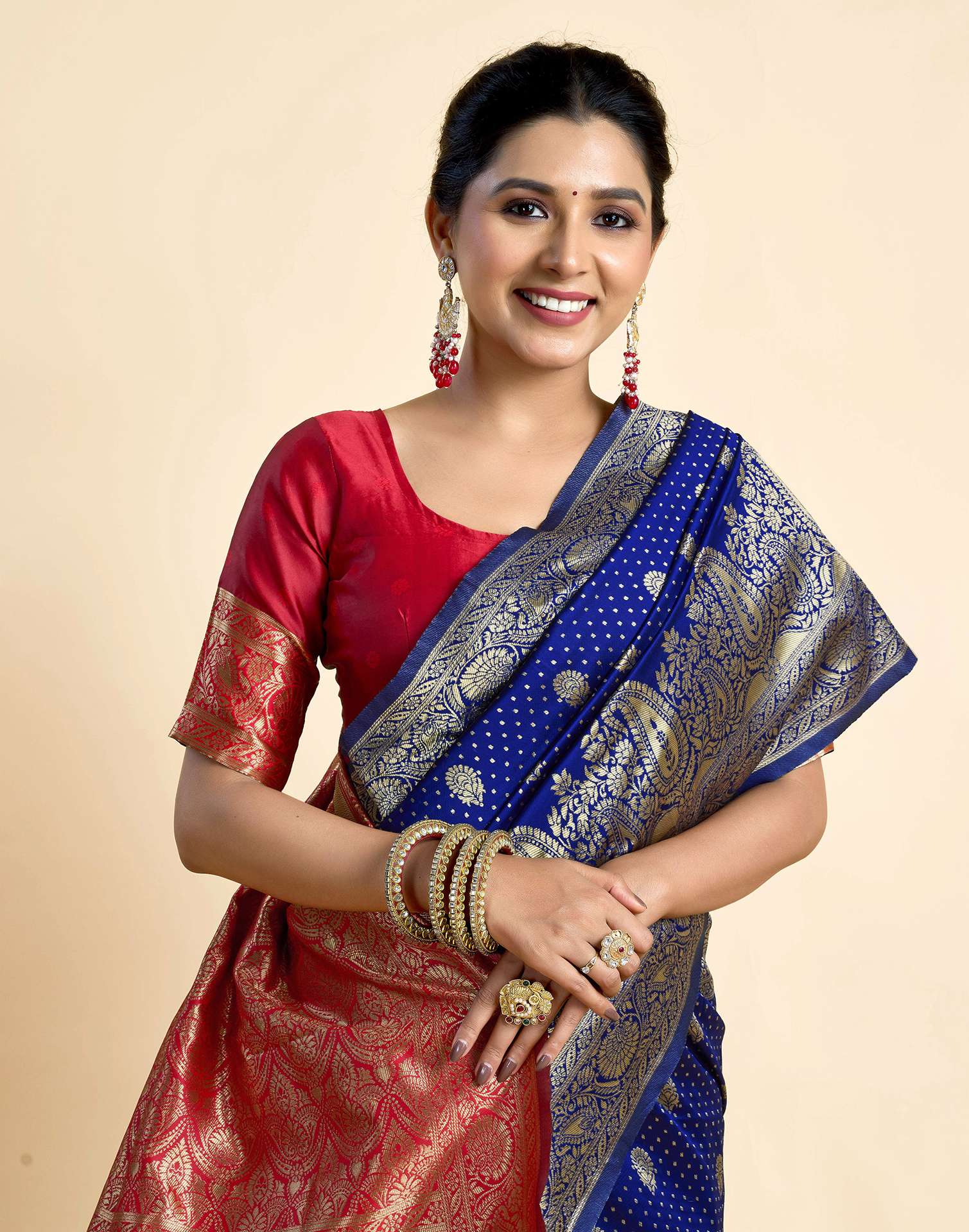Navy Blue Silk Woven Banarasi Saree - Image 2