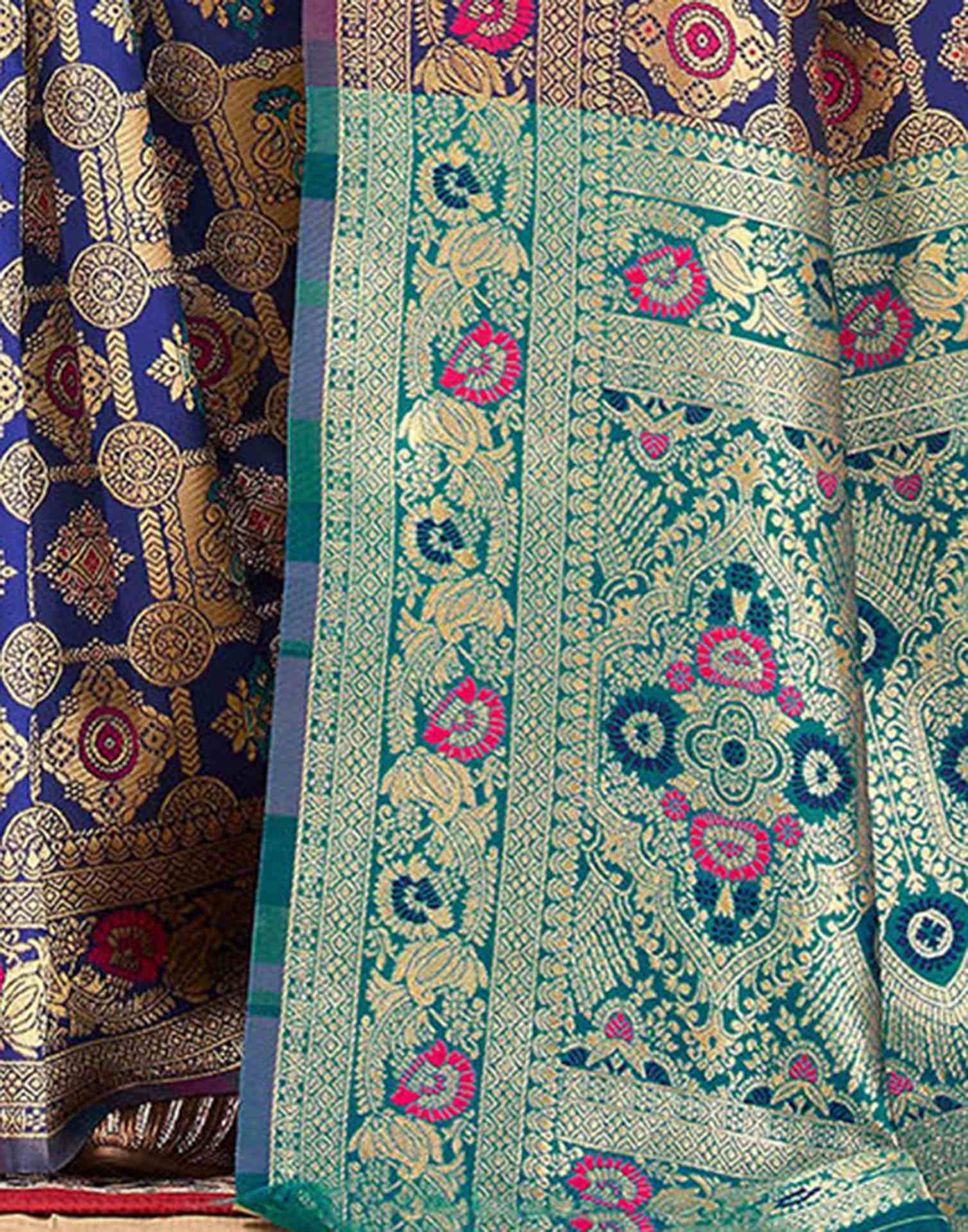 Navy Blue Silk Woven Banarasi Saree - Image 7