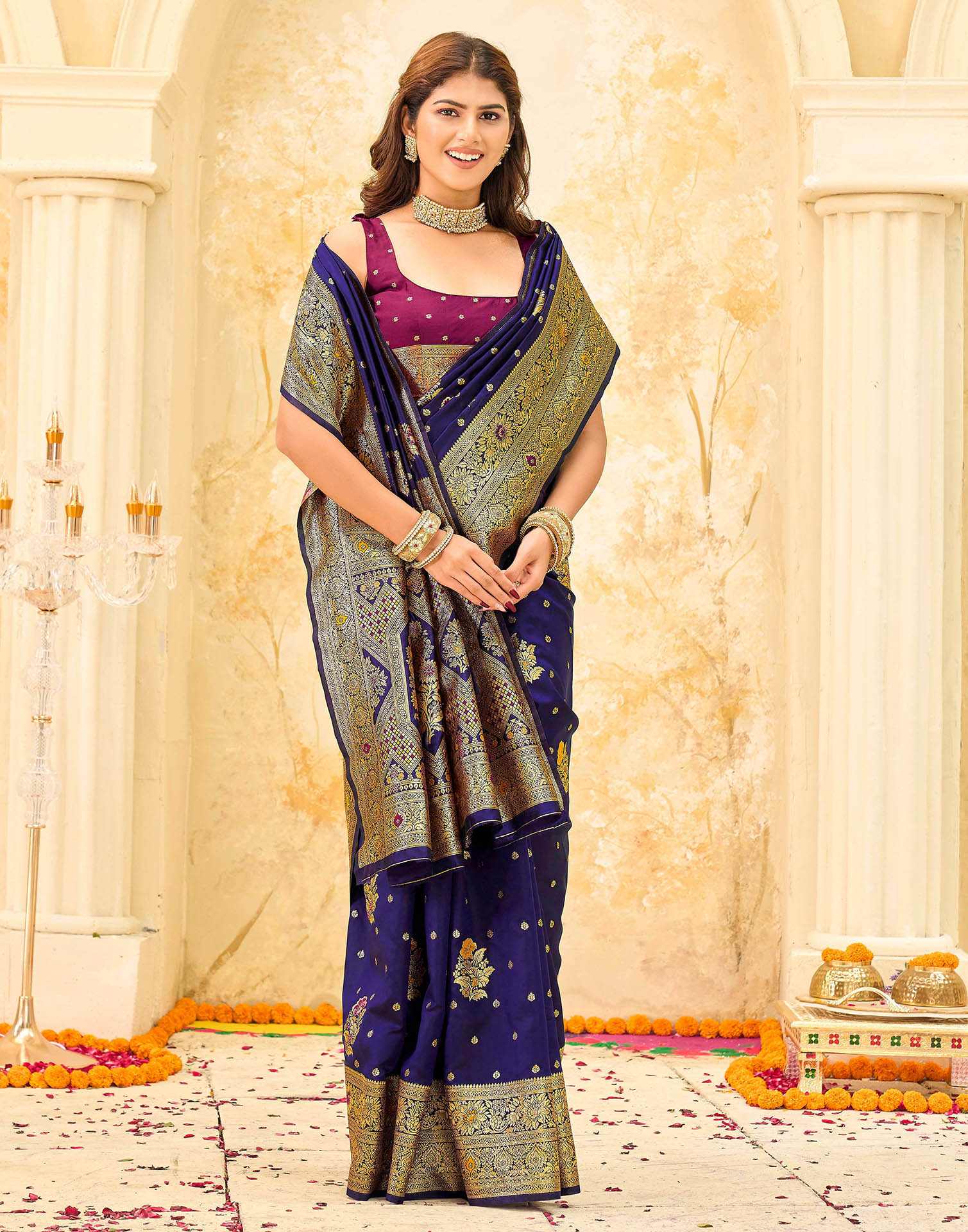 Navy Blue Silk Woven Banarasi Saree - Image 5
