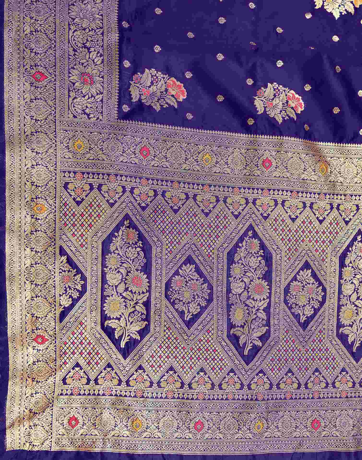 Navy Blue Silk Woven Banarasi Saree - Image 7