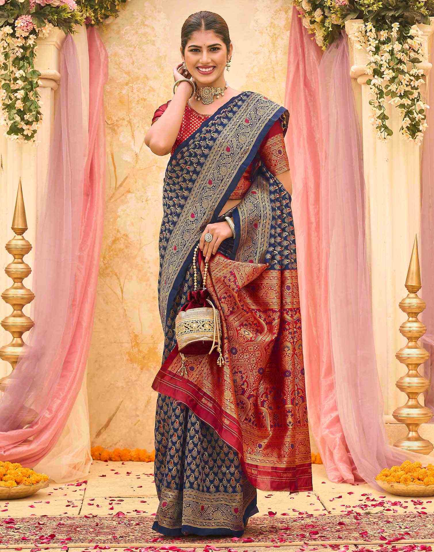 Navy Blue Silk Woven Banarasi Saree - Image 5