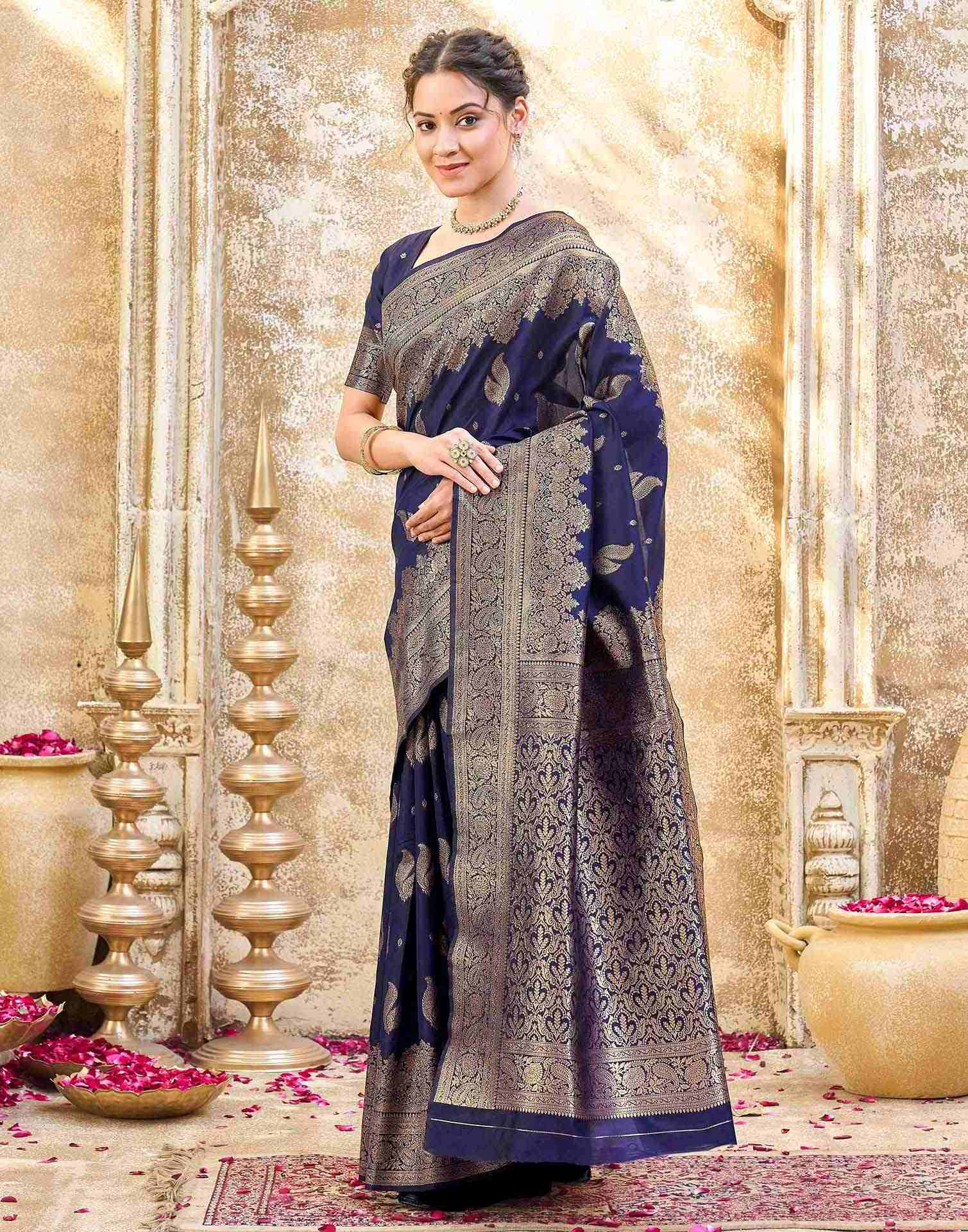 Navy Blue Silk Woven Banarasi Saree - Image 4