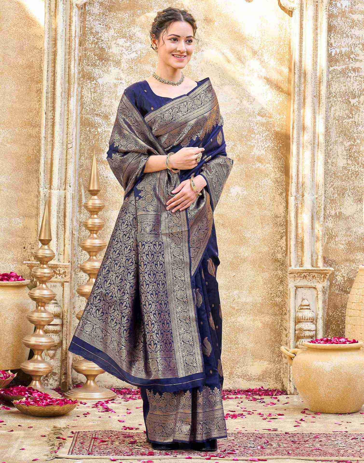 Navy Blue Silk Woven Banarasi Saree - Image 5