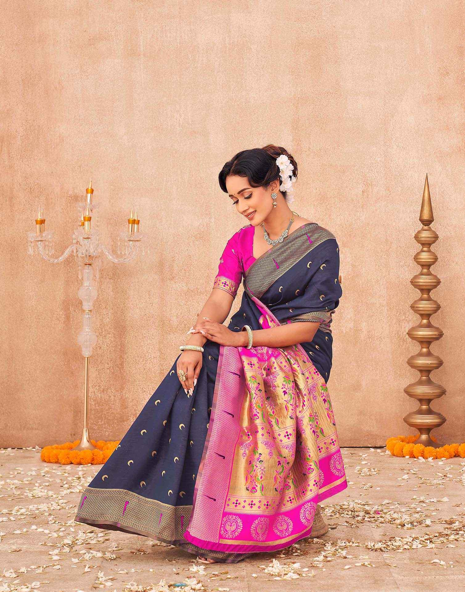 Navy Blue Silk Woven Paithani Saree - Image 4