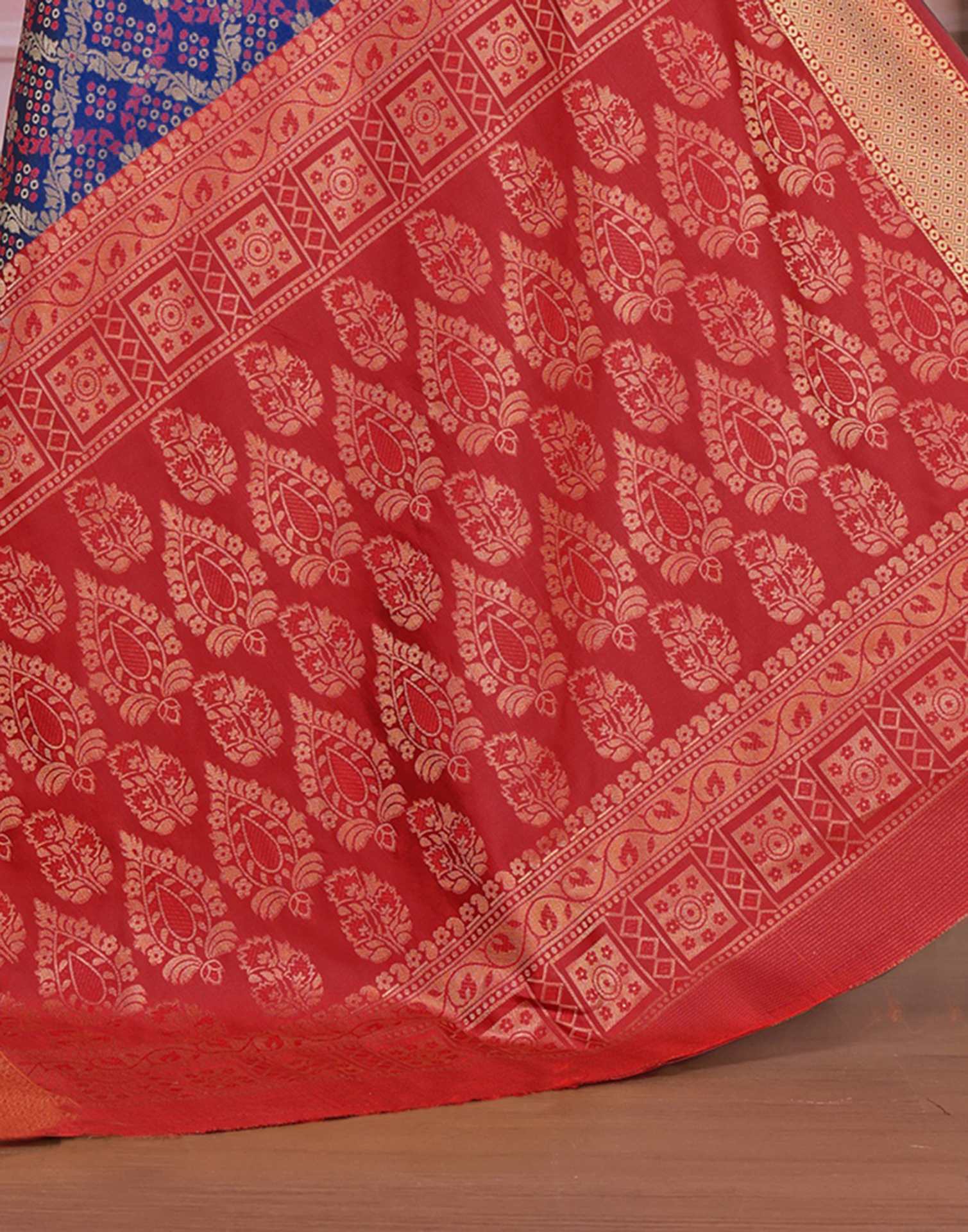 Navy Blue Silk Woven Patola Saree - Image 7