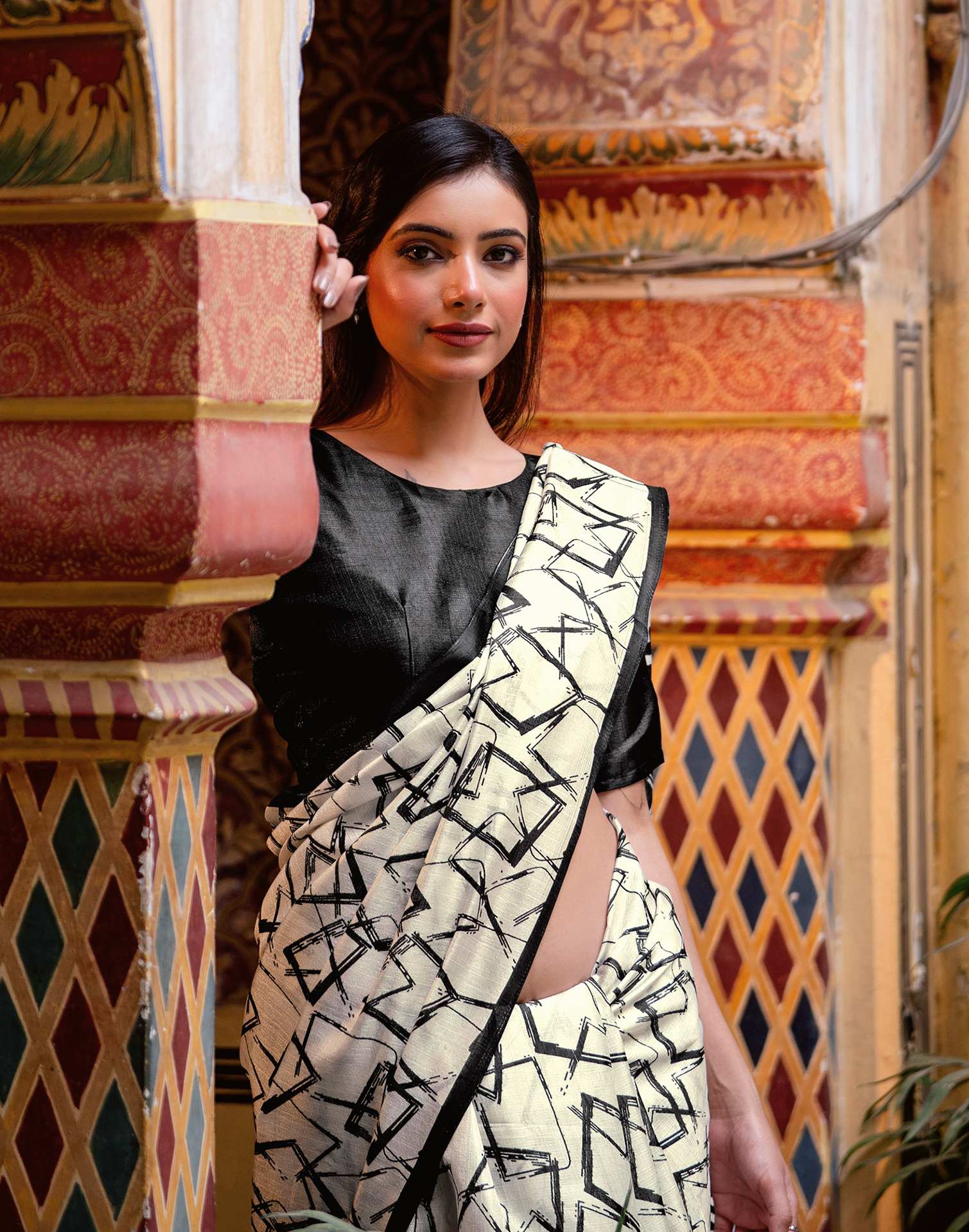 Off White Khadi Abstract Printed Saree - Image 2