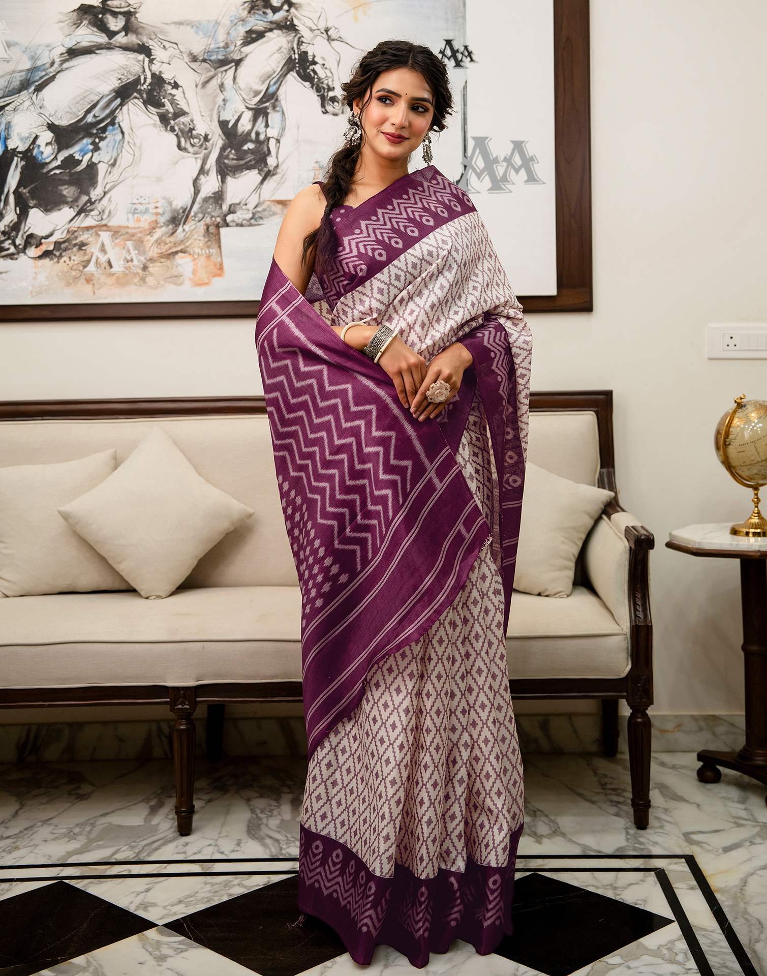Off White Khadi Ikkat Printed SareeĀ - Image 7