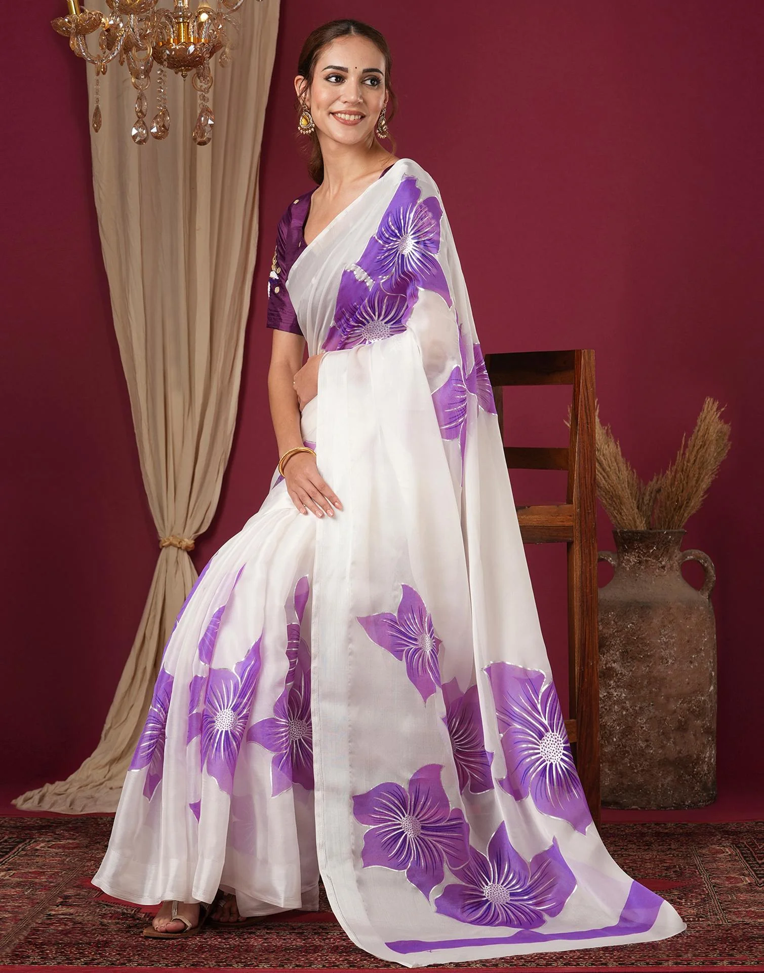 Off White Silk Floral Foil Printed Saree - Image 5
