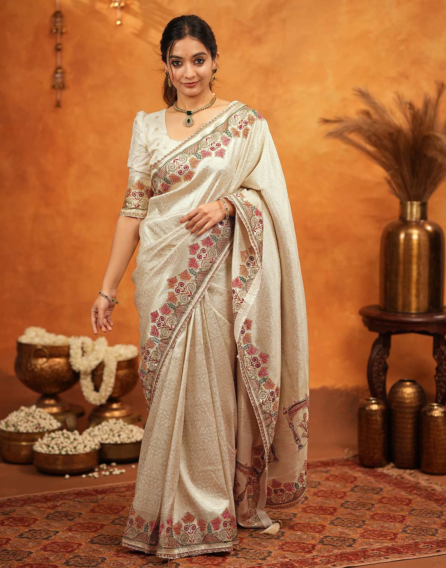 Off White Silk Woven Embroidery Stone Work Banarasi Saree - Image 10