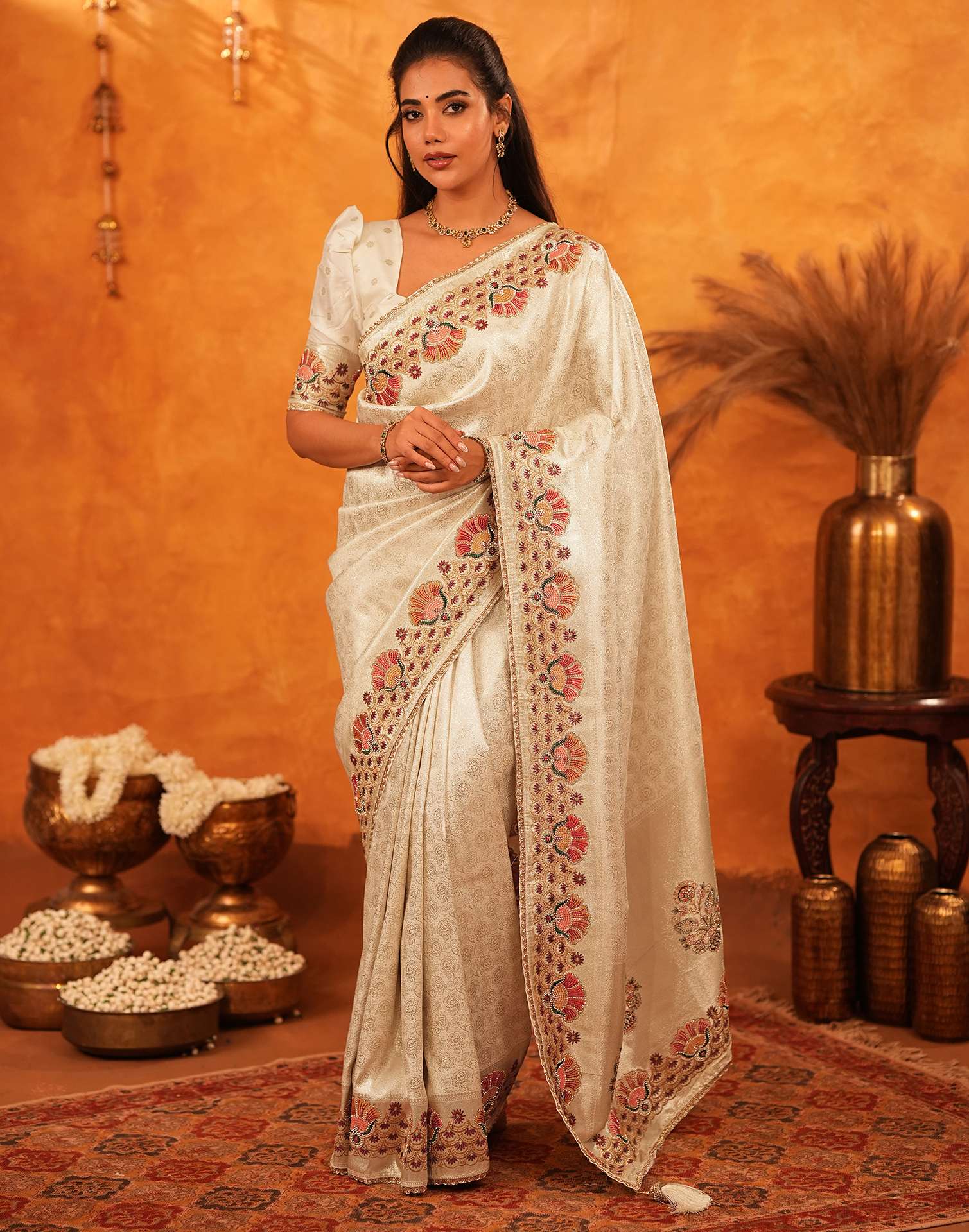Off White Silk Woven Embroidery Stone Work Banarasi Saree - Image 5