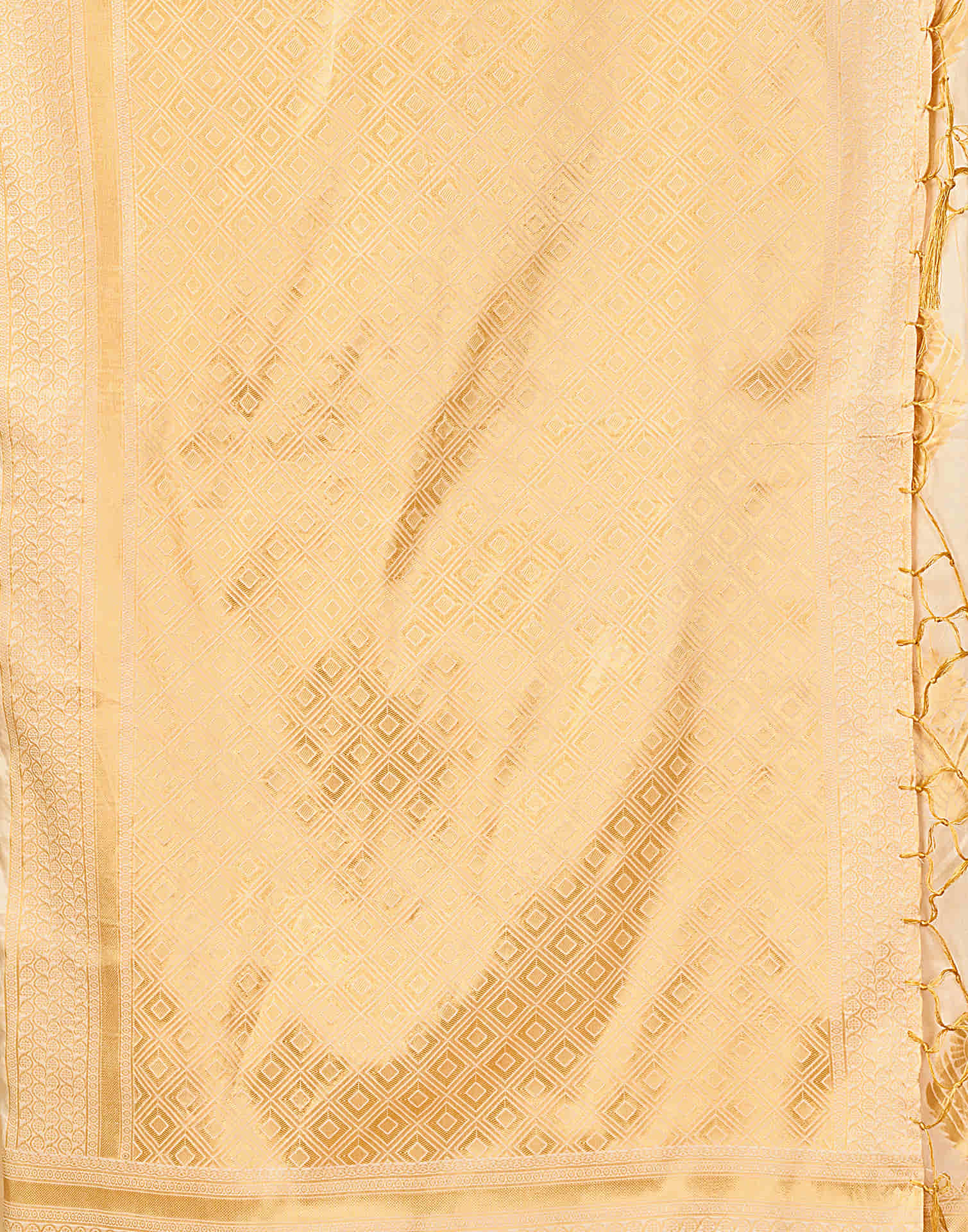 Off White Silk Woven Kanjivaram Saree - Image 8