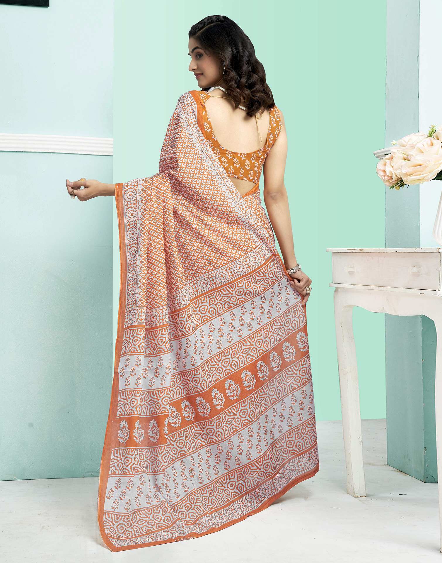 Orange Cotton Printed Saree - Image 6