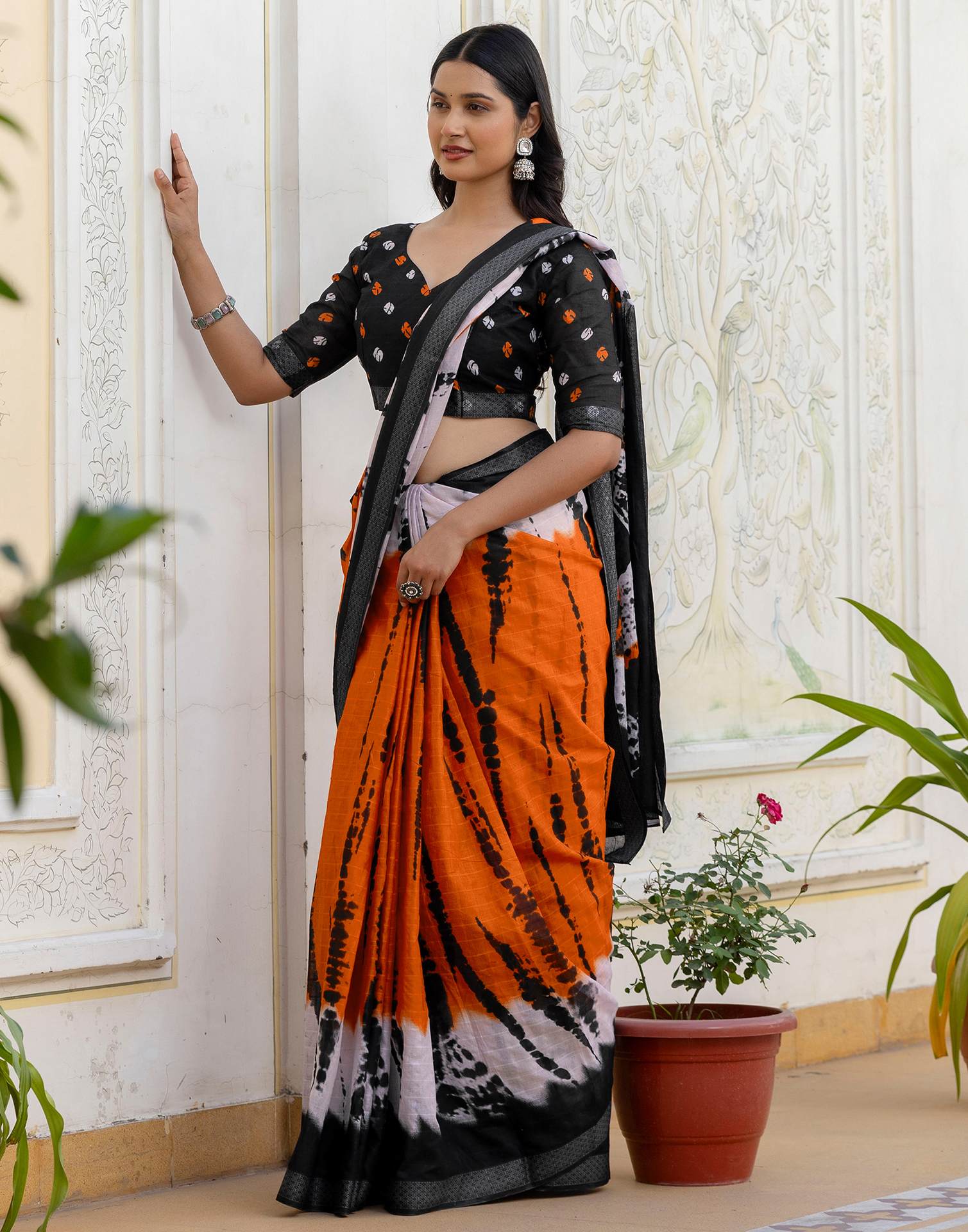 Orange Cotton Printed Woven Border Saree - Image 10