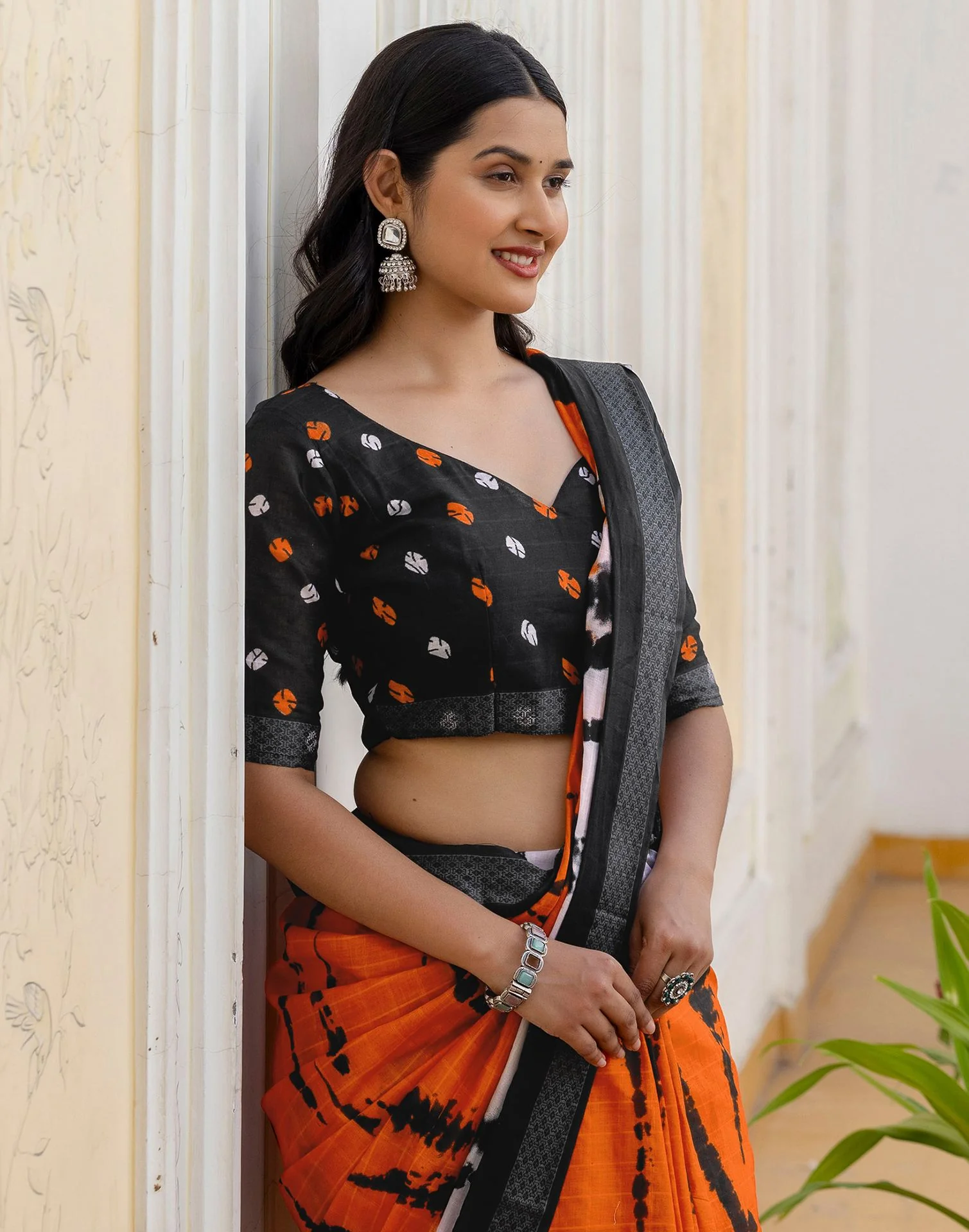 Orange Cotton Printed Woven Border Saree - Image 4