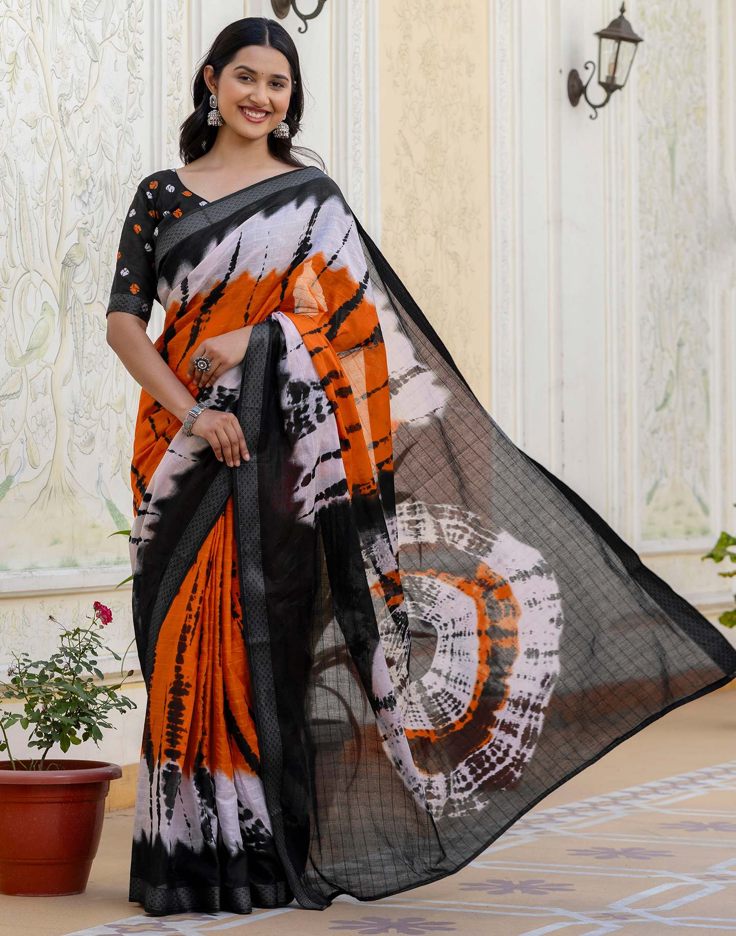 Orange Cotton Printed Woven Border Saree - Image 5