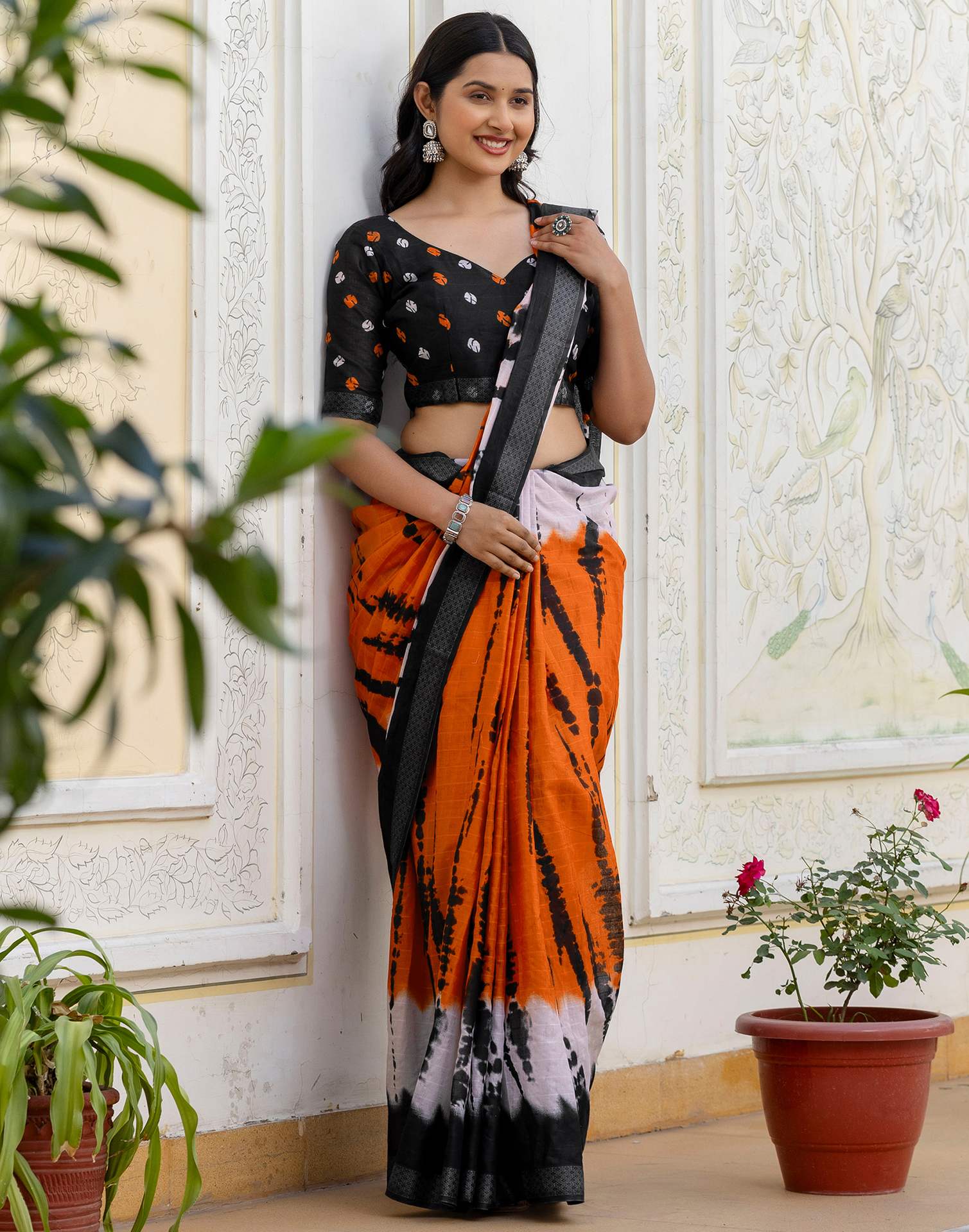 Orange Cotton Printed Woven Border Saree - Image 9