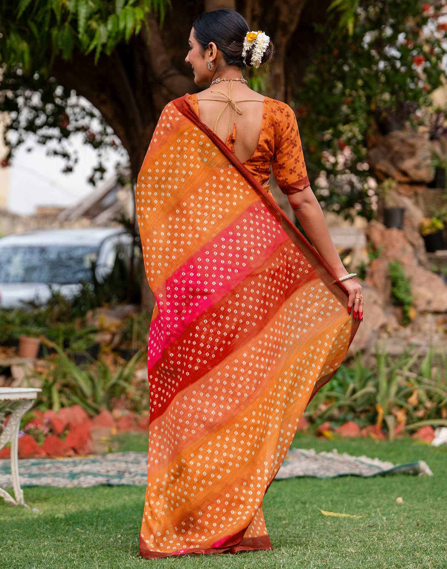 Vat Savitri Special Orange Linen Bandhani Printed Saree - Image 7