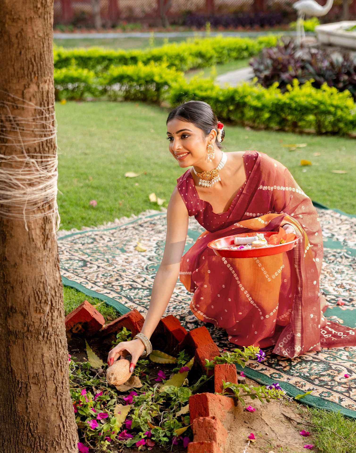 Vat Savitri Special Orange Linen Bandhani Printed Saree - Image 13