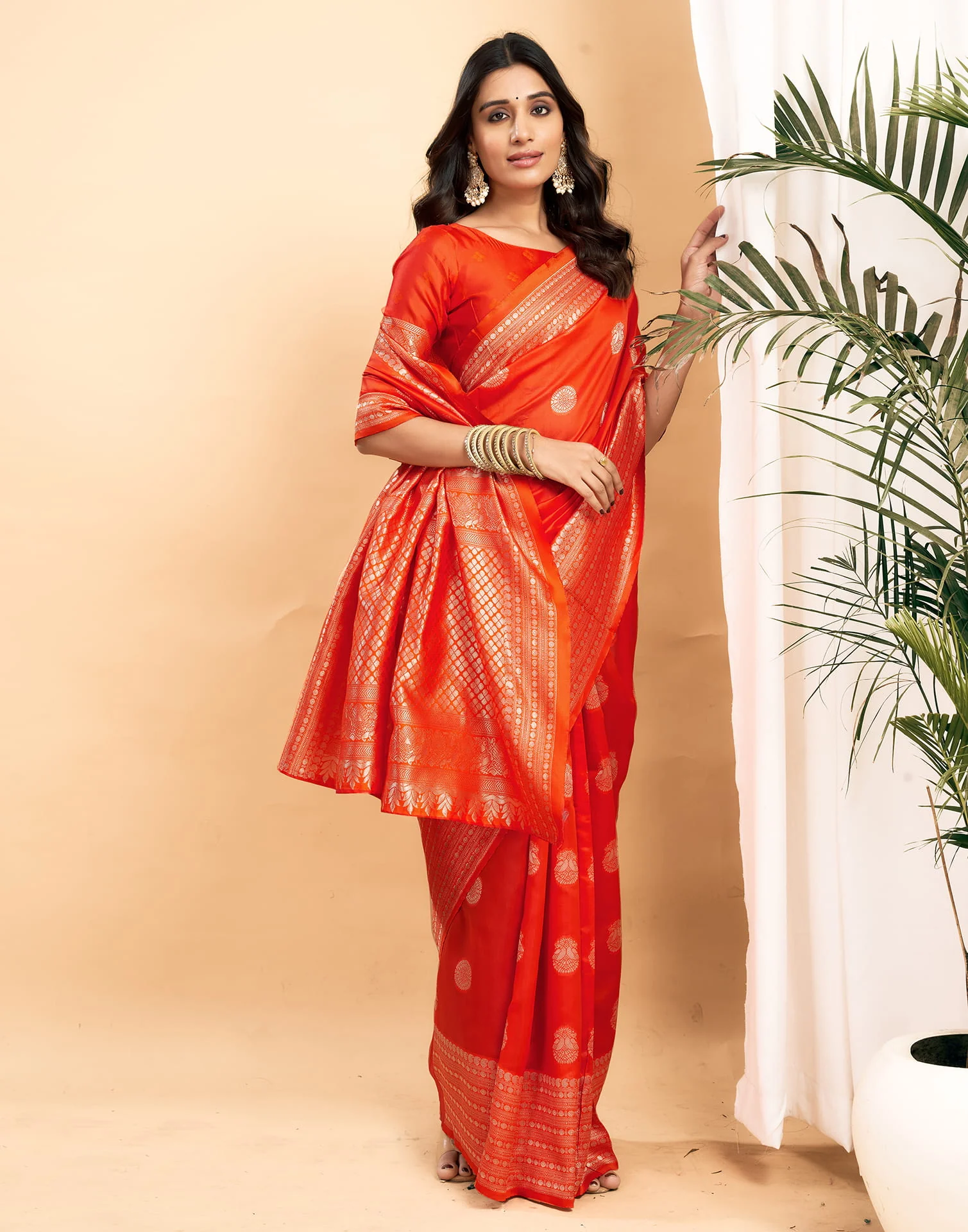Orange Silk Woven Kanjivaram Saree - Image 5
