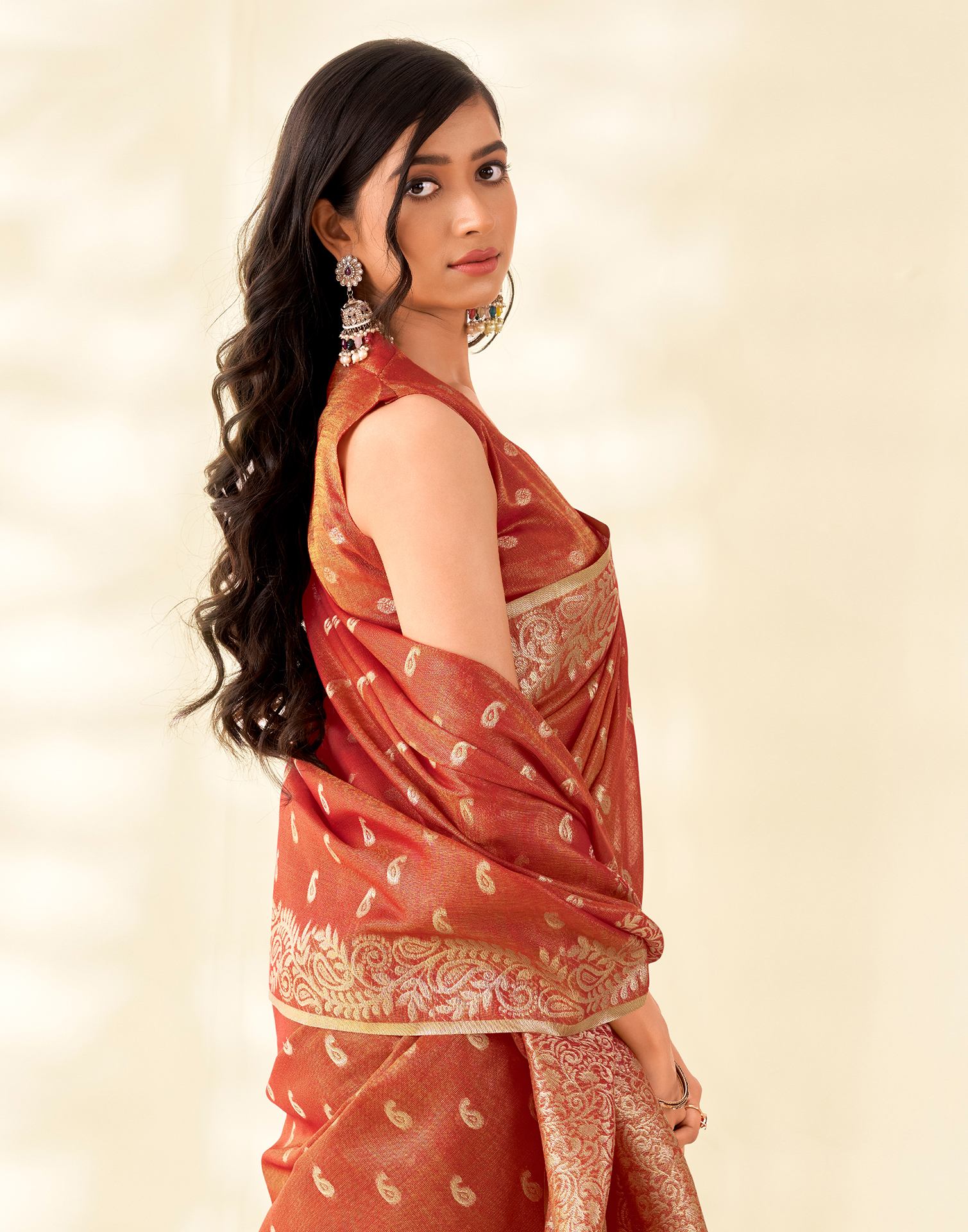 Orange Tissue Linen Woven Saree - Image 4