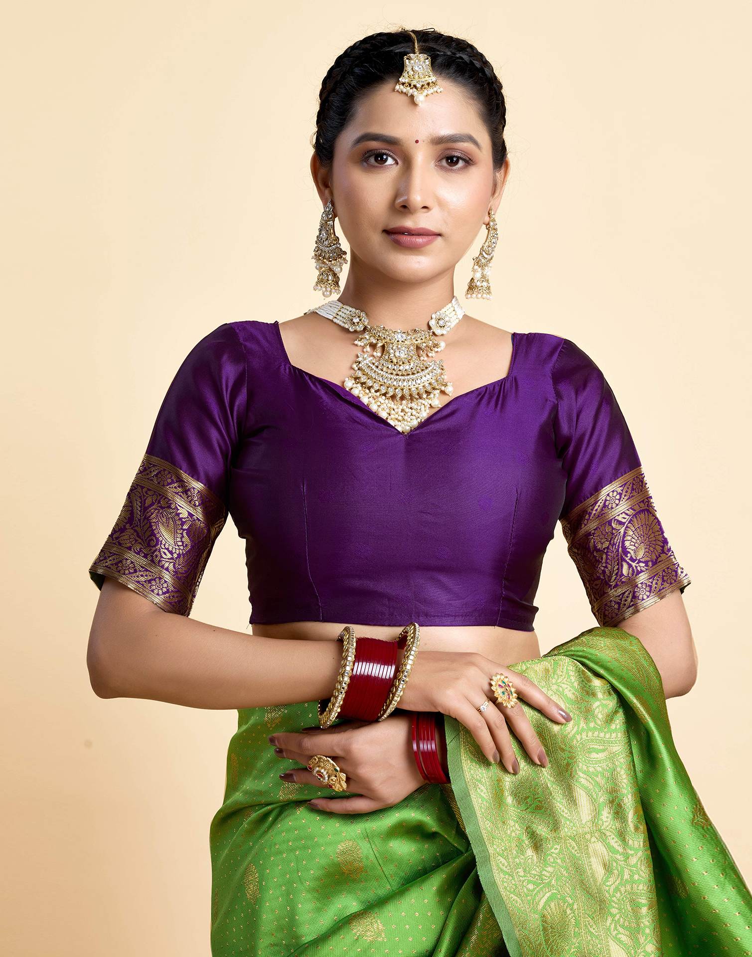 Parrot Green Silk Woven Banarasi Saree - Image 9