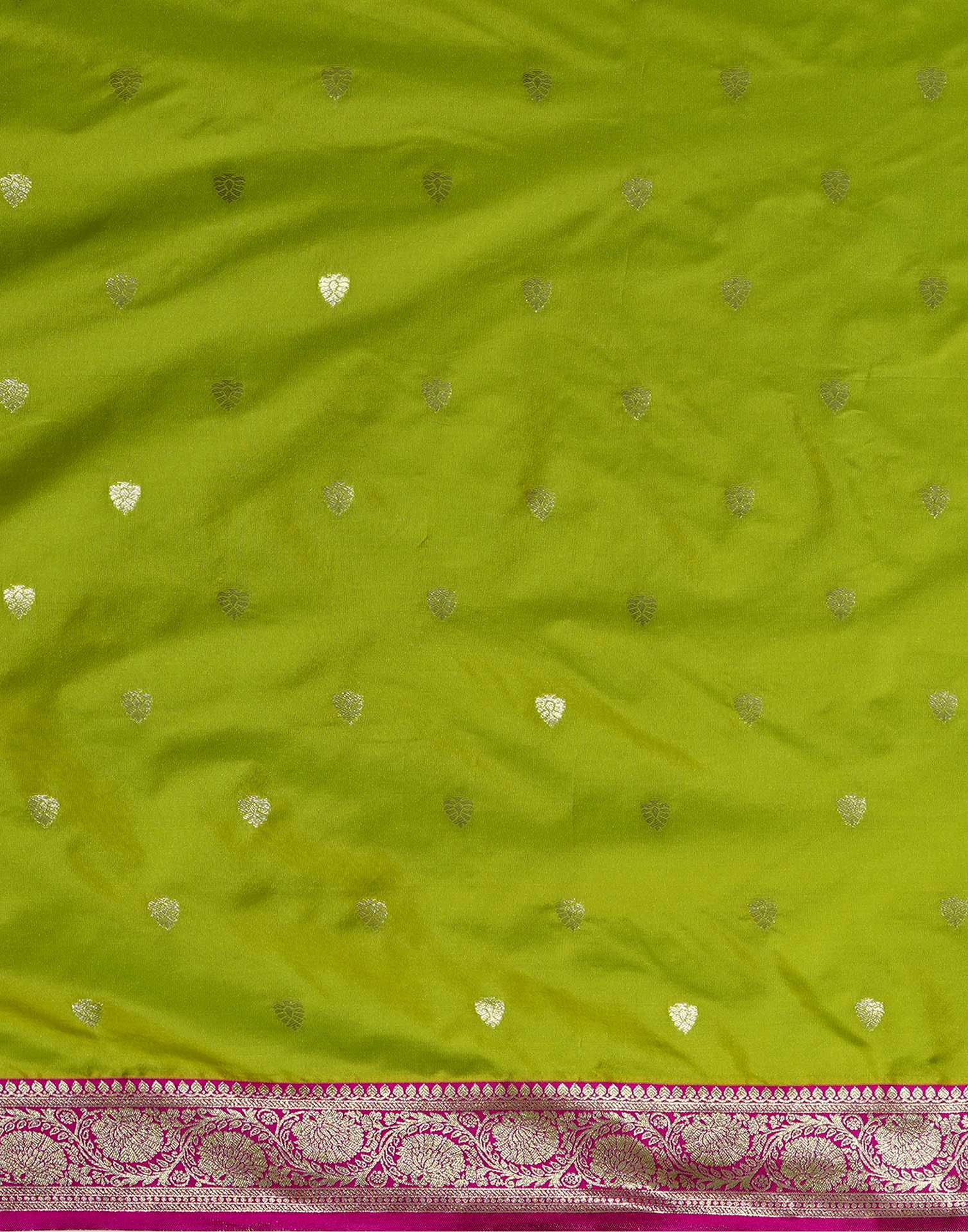 Parrot Green Silk Woven Banarasi Saree - Image 8