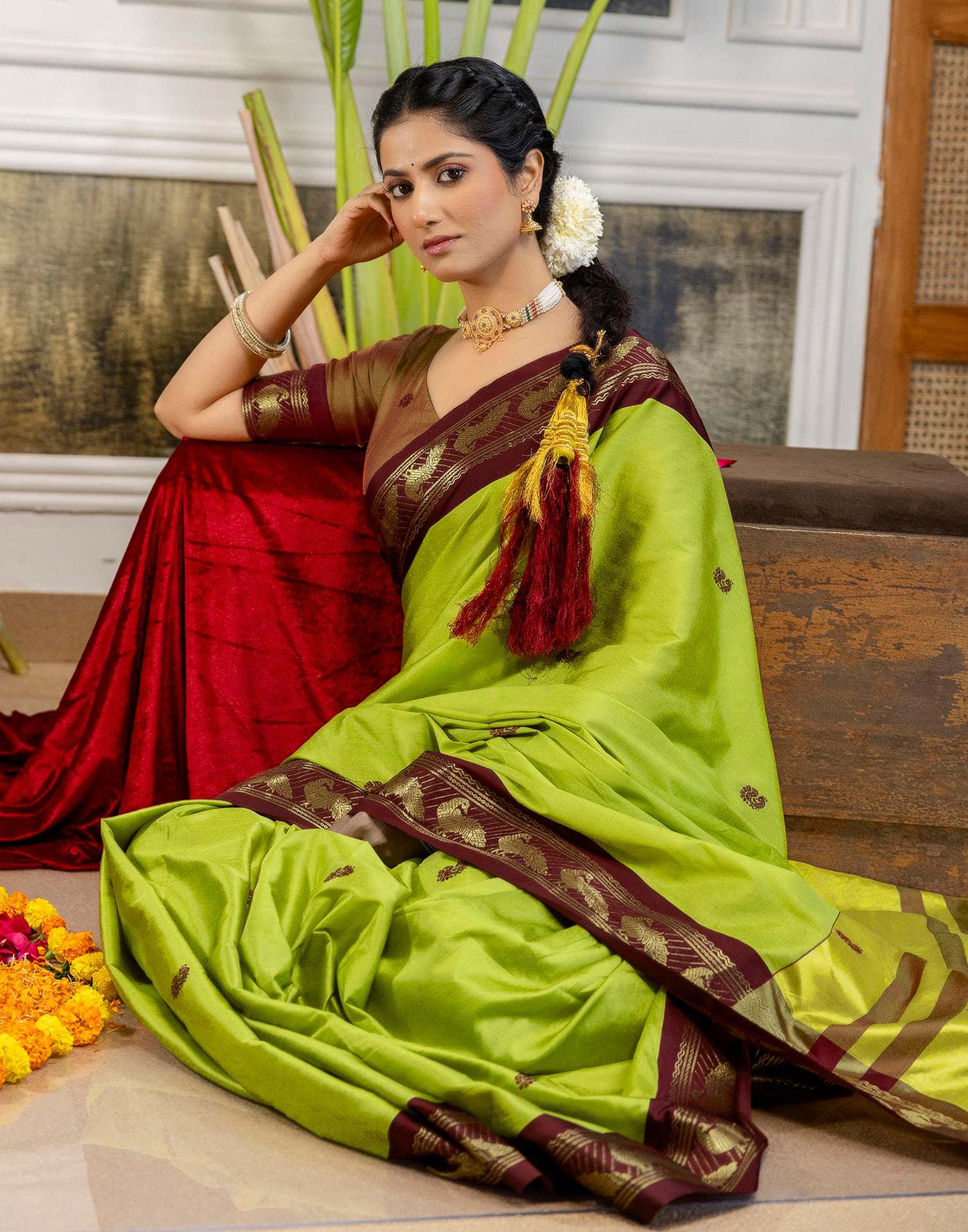 Parrot Green Silk Woven Kanjivaram Saree - Image 8